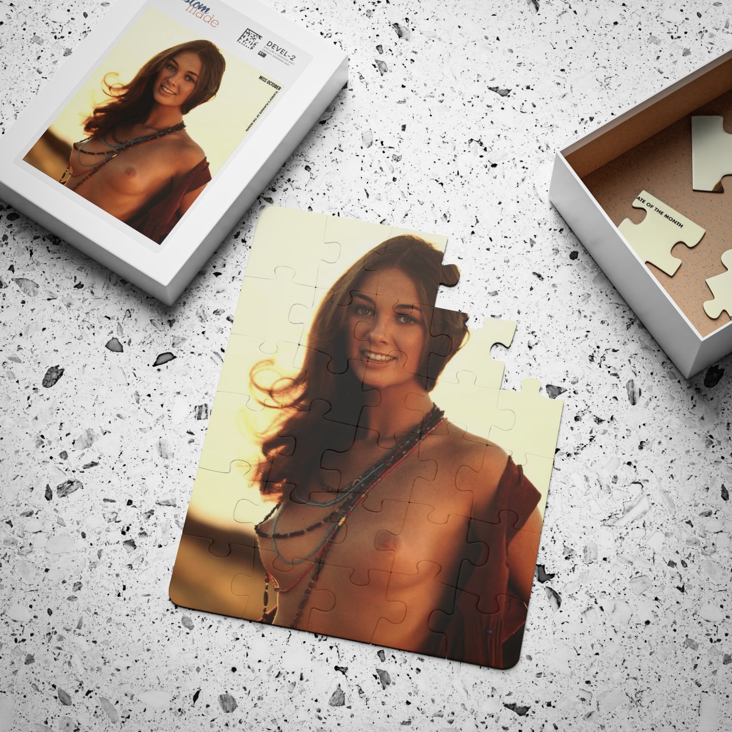Puzzle, 30-Piece Playboy Playmate October 1971 Claire Rambeau