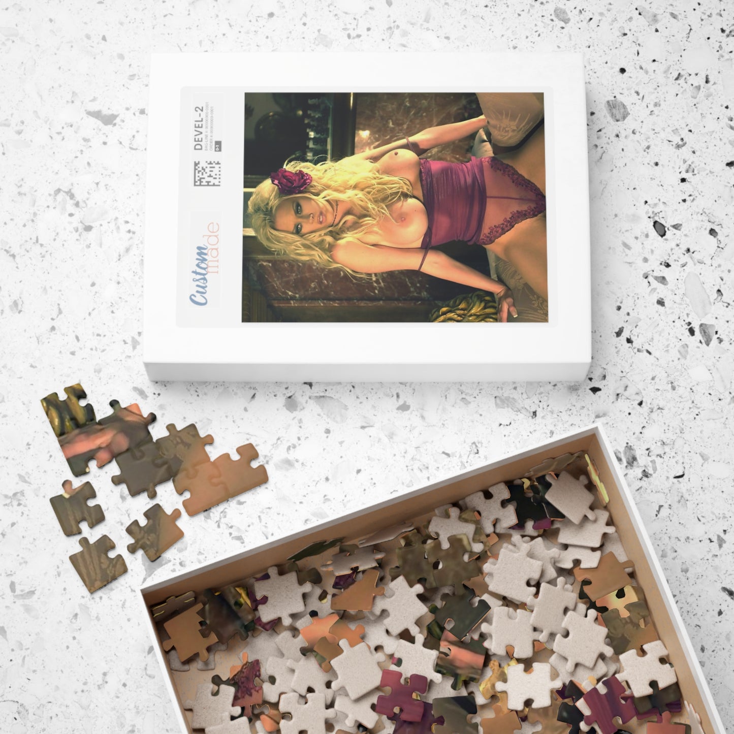 Puzzle (110, 252, 500, 1014-piece) Pornstar Jenna Jameson Nude