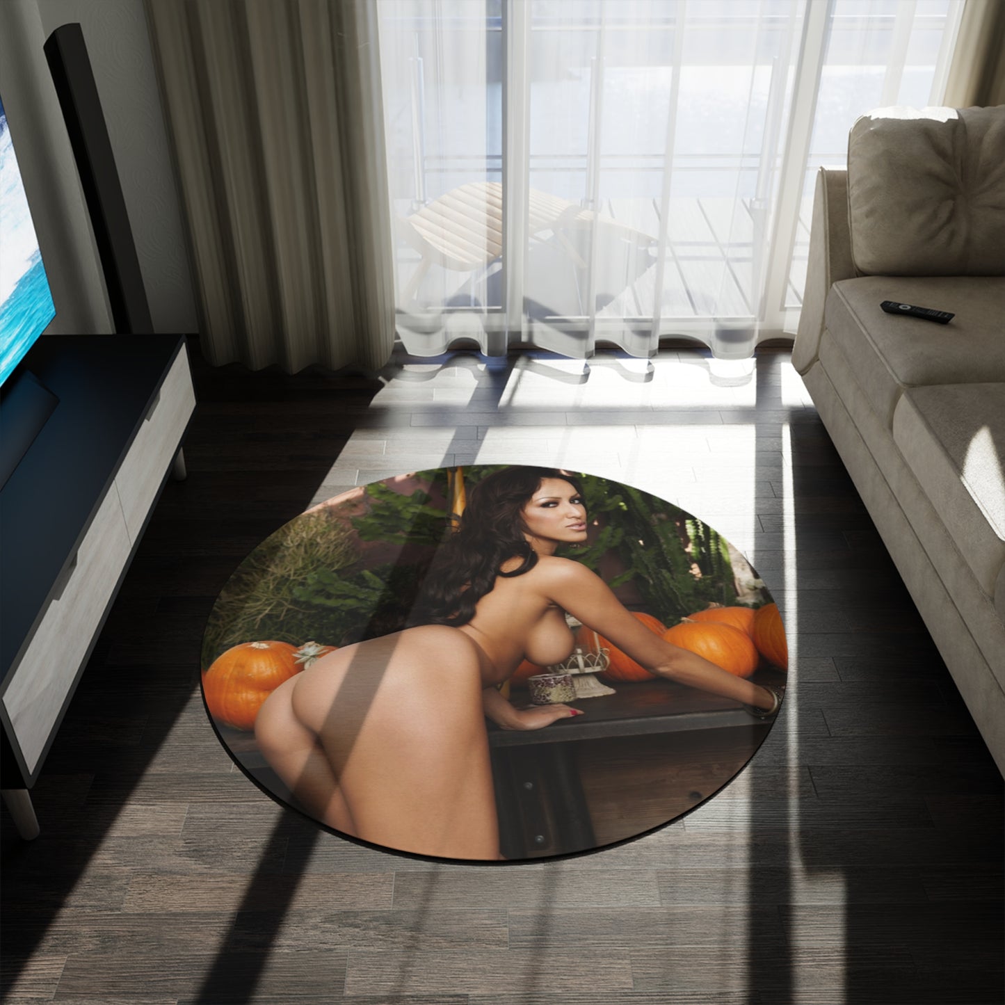 Round Rug Penthouse Pet January 2011 Breanne Benson
