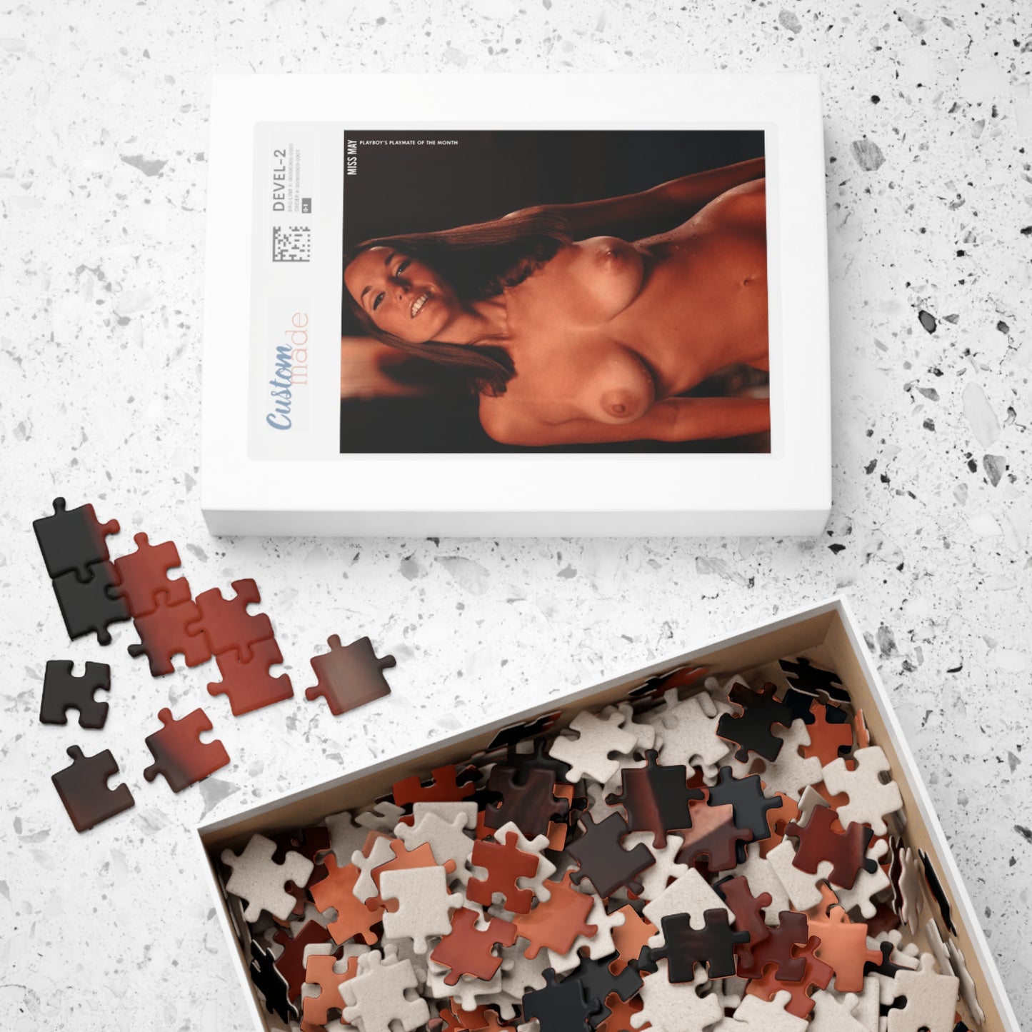 Puzzle (110, 252, 500, 1014-piece) Playboy Playmate May 1969 Sally Sheffield