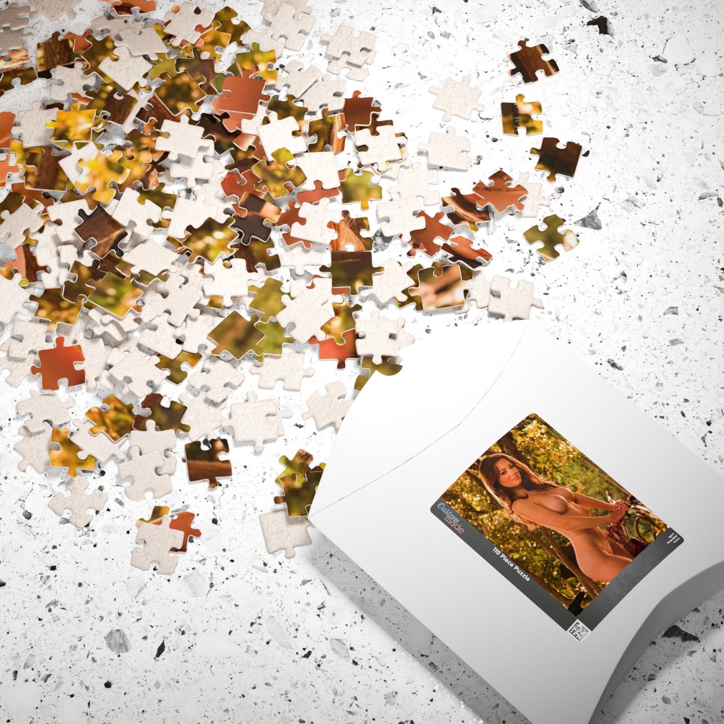 Puzzle (110, 252, 500, 1014-piece) Playmate September 2009 Kimberly Phillips