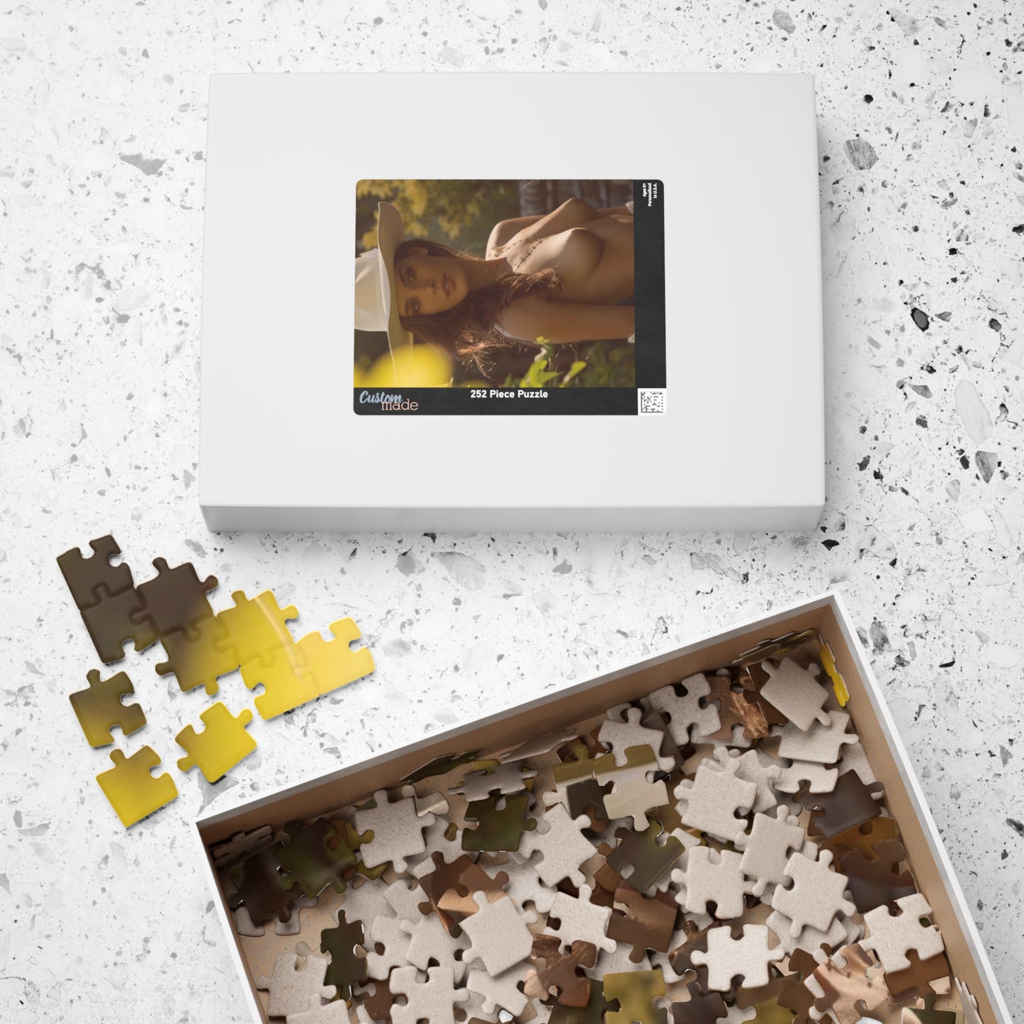 Puzzle (110, 252, 500, 1014-piece) Playboy Playmate January 2018 Kayla Garvin
