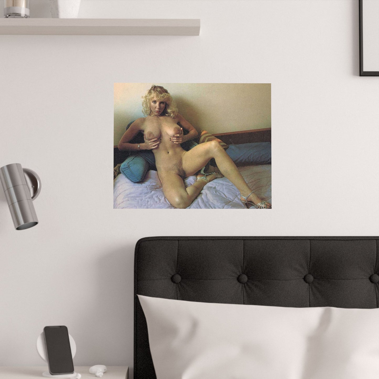 Satin Posters (210gsm) Carol Connors Nude