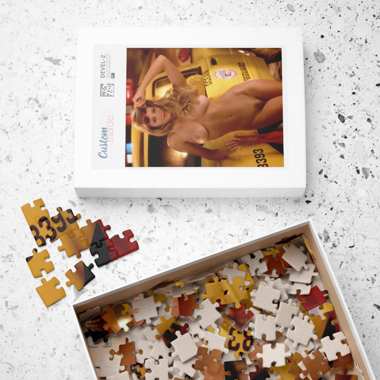 Puzzle (110, 252, 500, 1014-piece) Playboy Playmate March 1998 Marliece Andrada