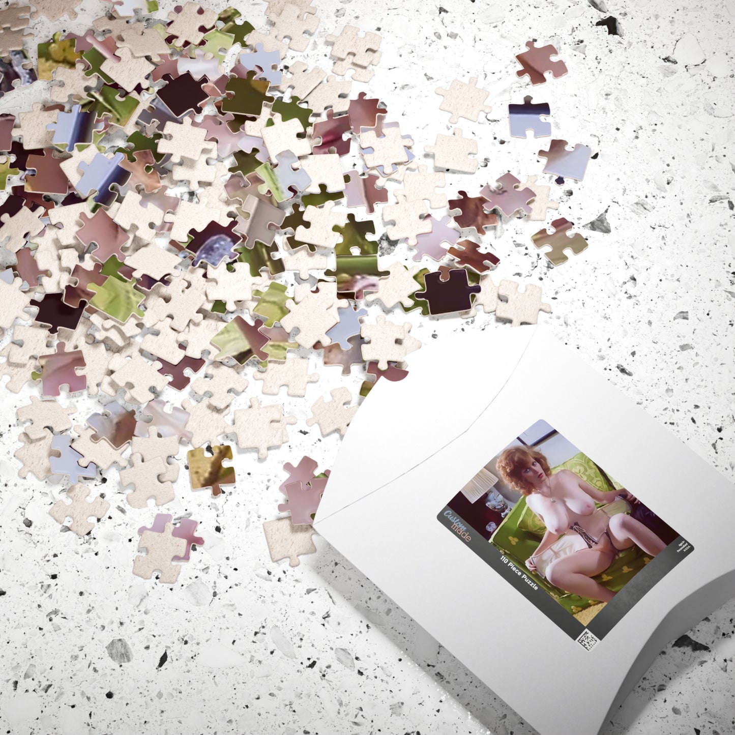 Puzzle (110, 252, 500, 1014-piece) Retro Porn Star Lisa De Leeuw Nude