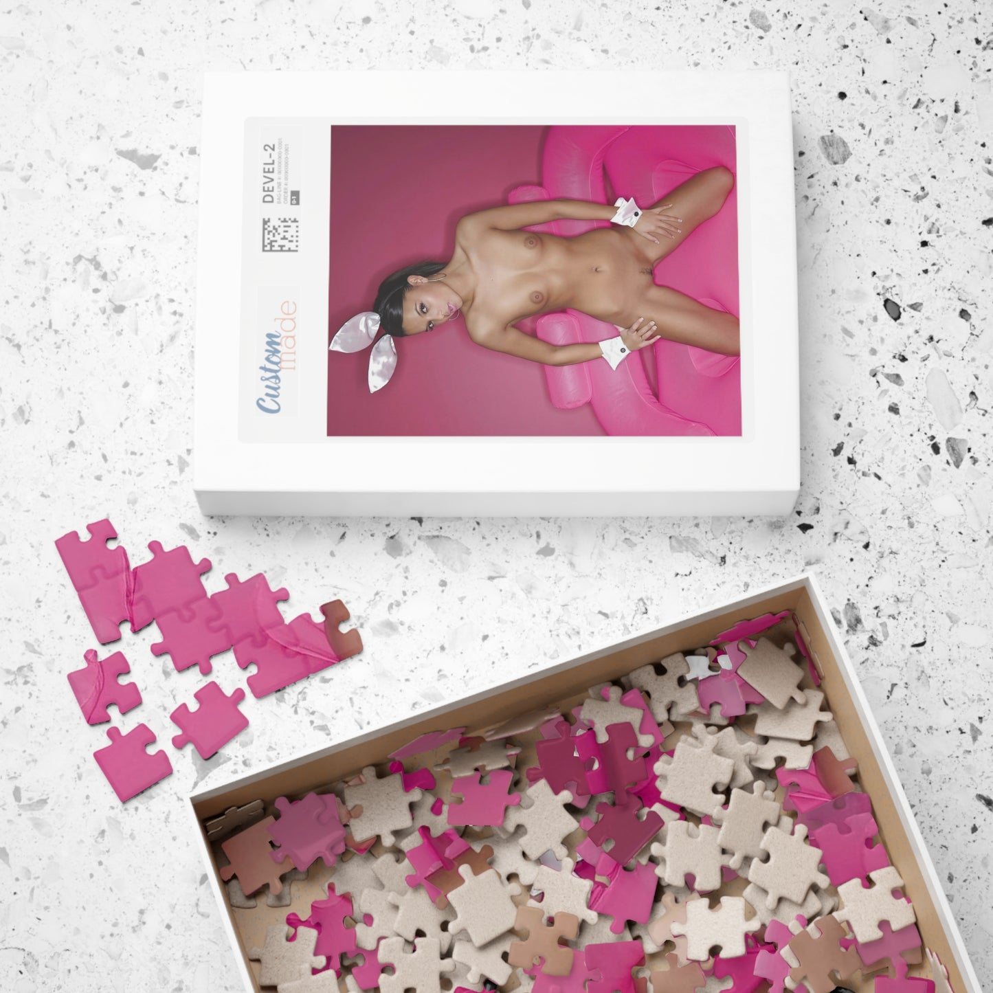 Puzzle (110, 252, 500, 1014-piece) Tight Nude Bunny Ears