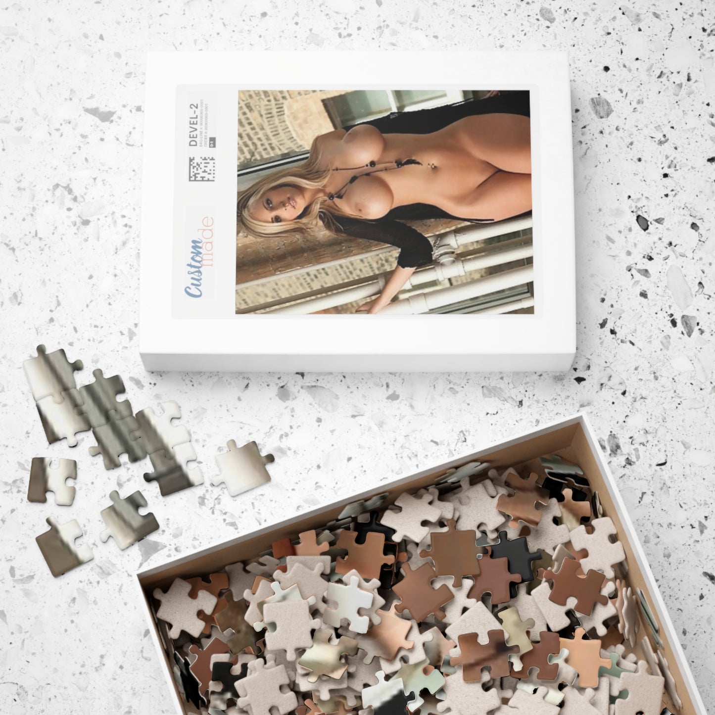 Puzzle (110, 252, 500, 1014-piece) Nude in Stairwell