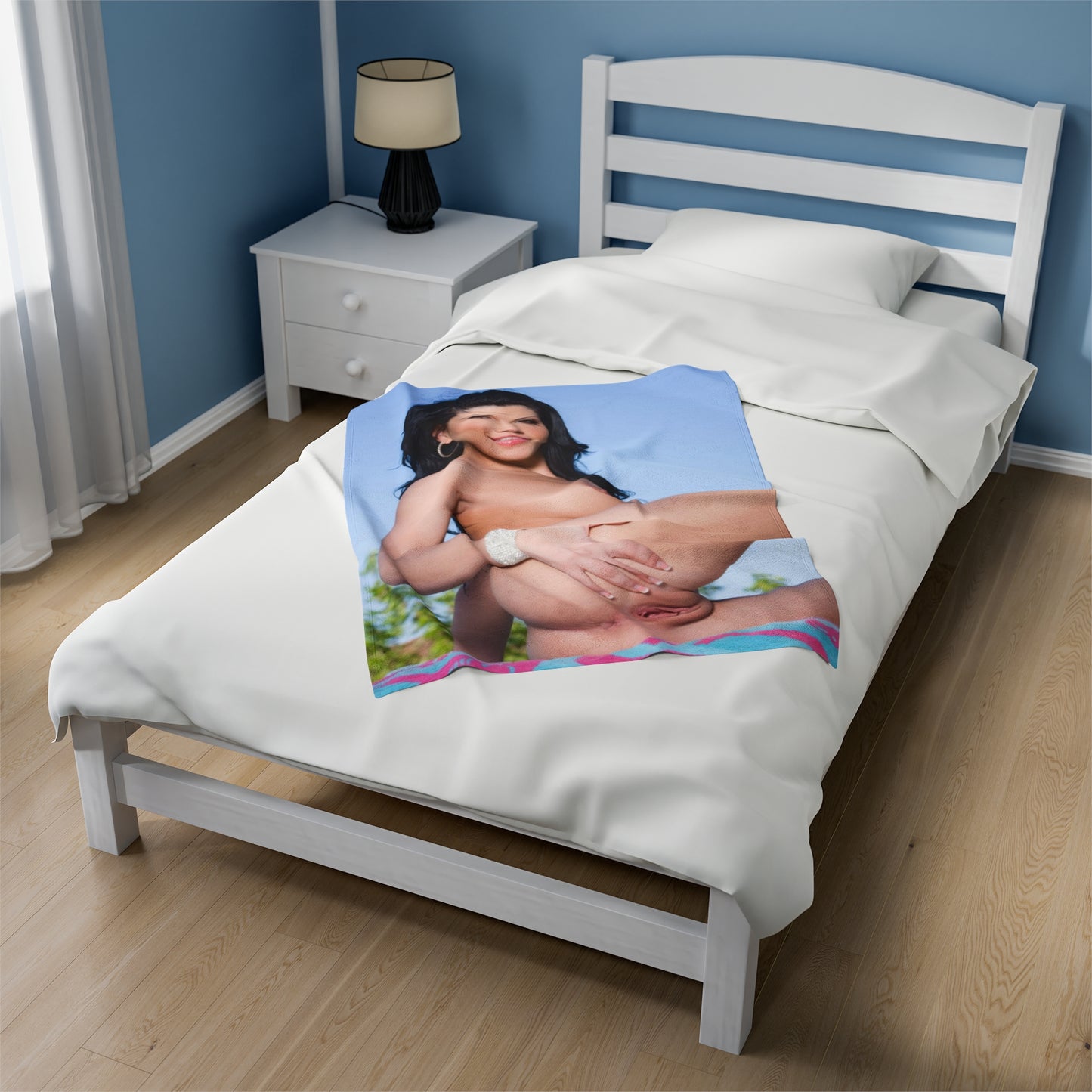 Velveteen Plush Blanket Penthouse Pet March 2009 Rebeca Linares