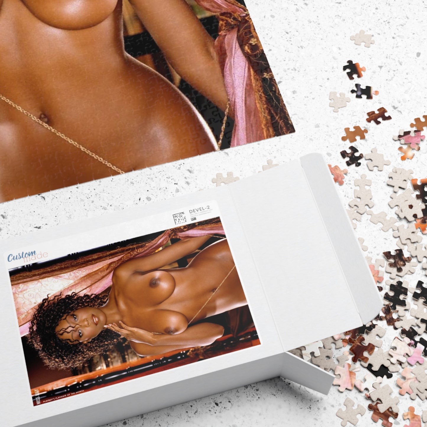 Puzzle (110, 252, 500, 1014-piece) Playmate July 2005 Qiana Chase
