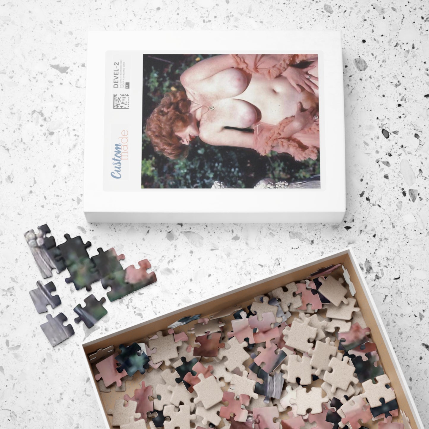 Puzzle (110, 252, 520, 1014-piece) Retro Pornstar Lisa De Leeuw Nude