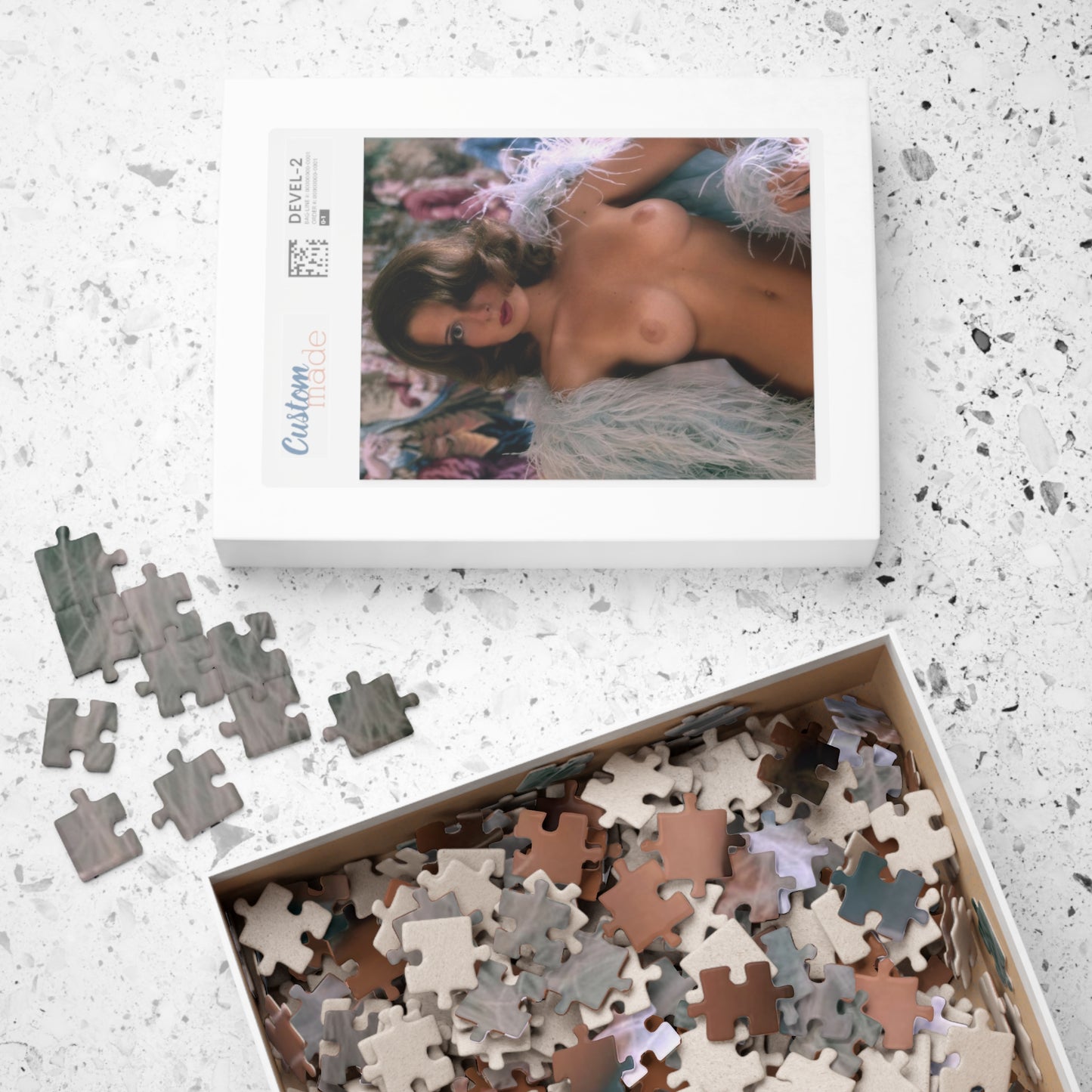 Puzzle (110, 252, 500, 1014-piece) Playboy Playmate March 1974 Pamela Zinszer
