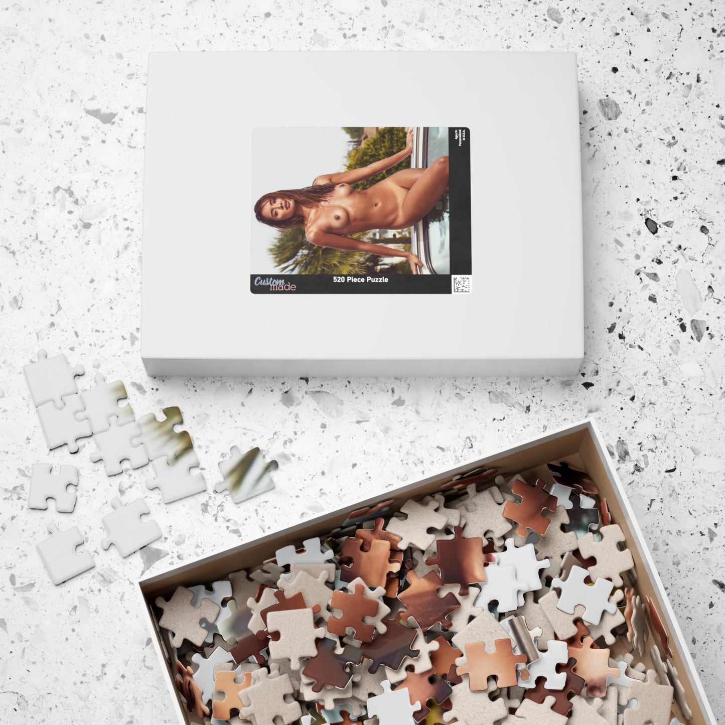 Puzzle (110, 252, 500, 1014-piece) Playboy Playmate June 2018 Cassandra Dawn