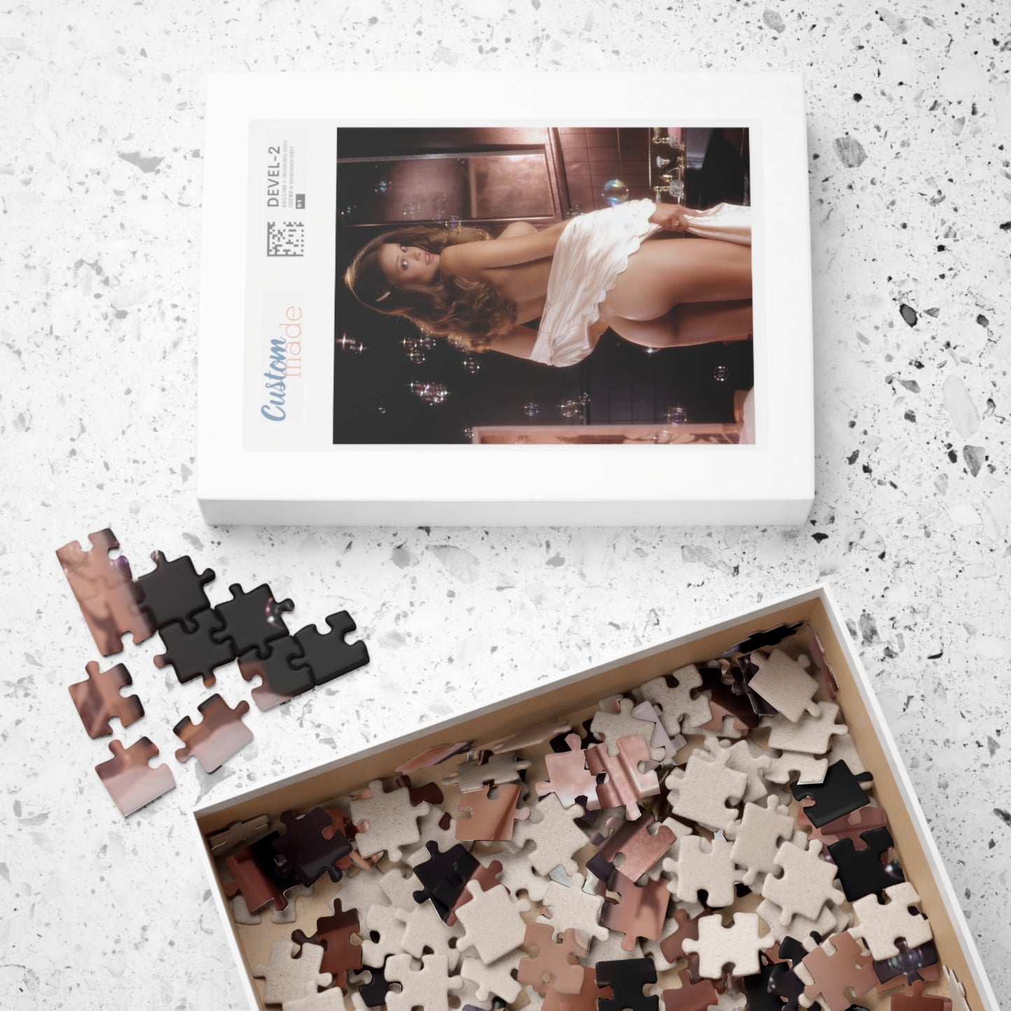 Puzzle (110, 252, 500, 1014-piece) Playboy Playmate Feb 1981 Vicki Lasseter