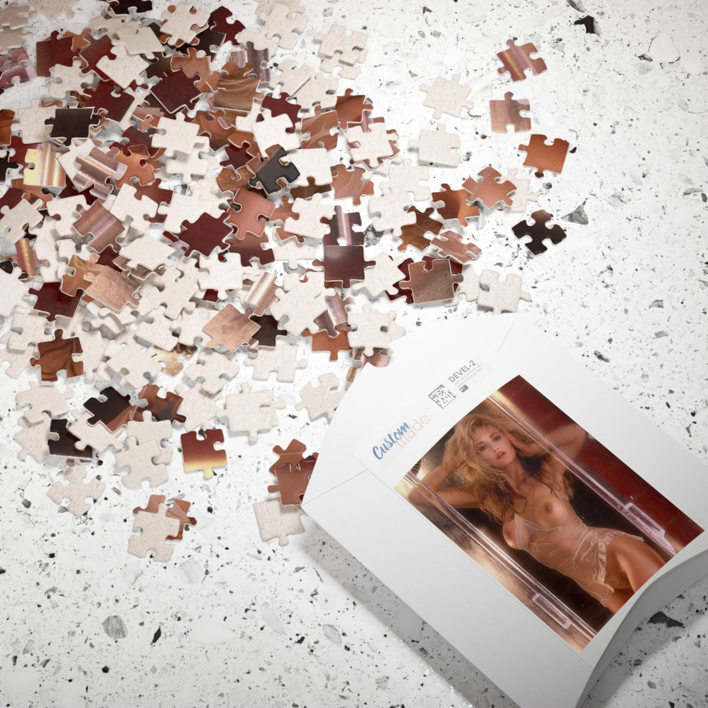 Puzzle (110, 252, 500, 1014-piece) Playboy Playmate May 1989 Monique Noel