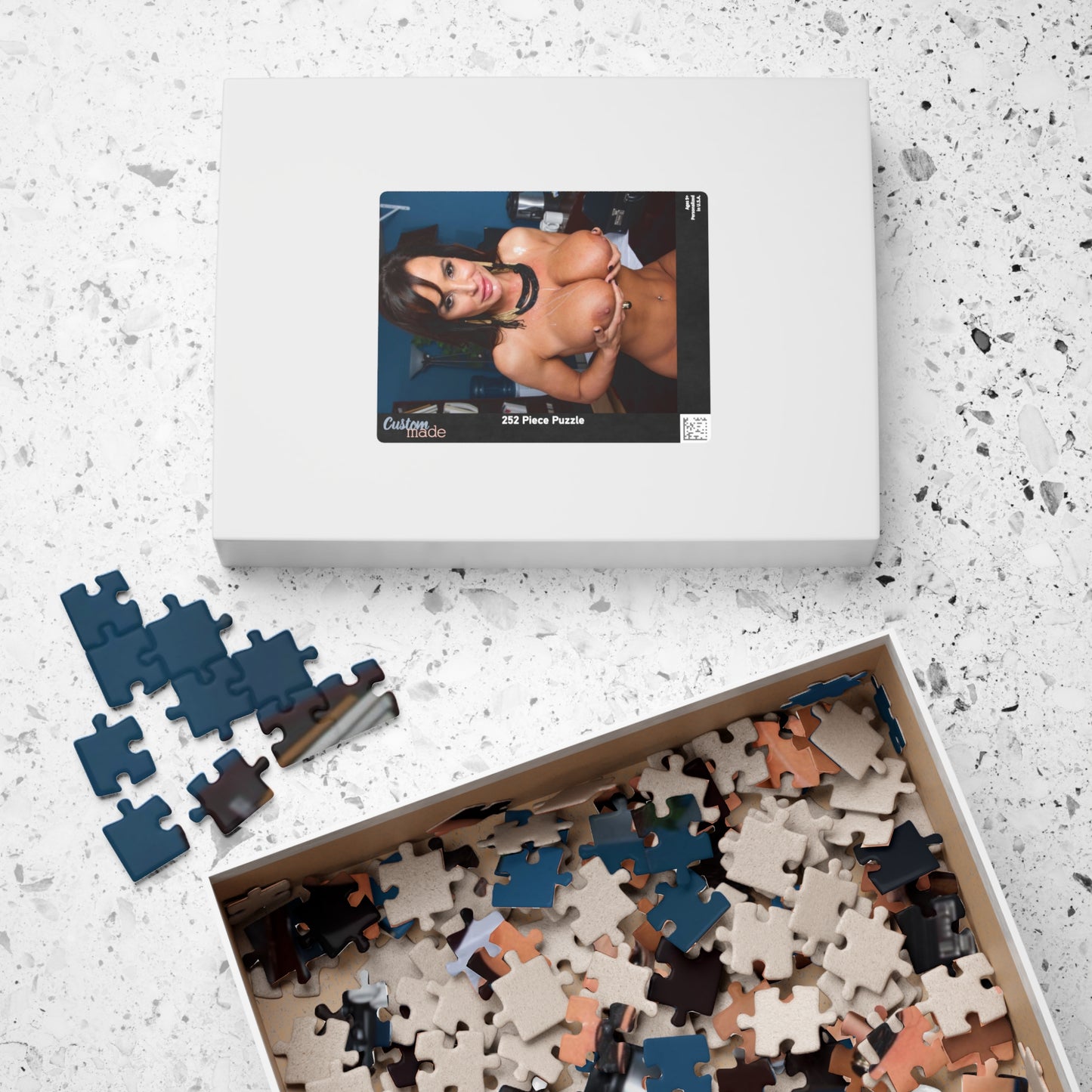 Puzzle (110, 252, 520, 1014-piece) Lisa Ann Nude
