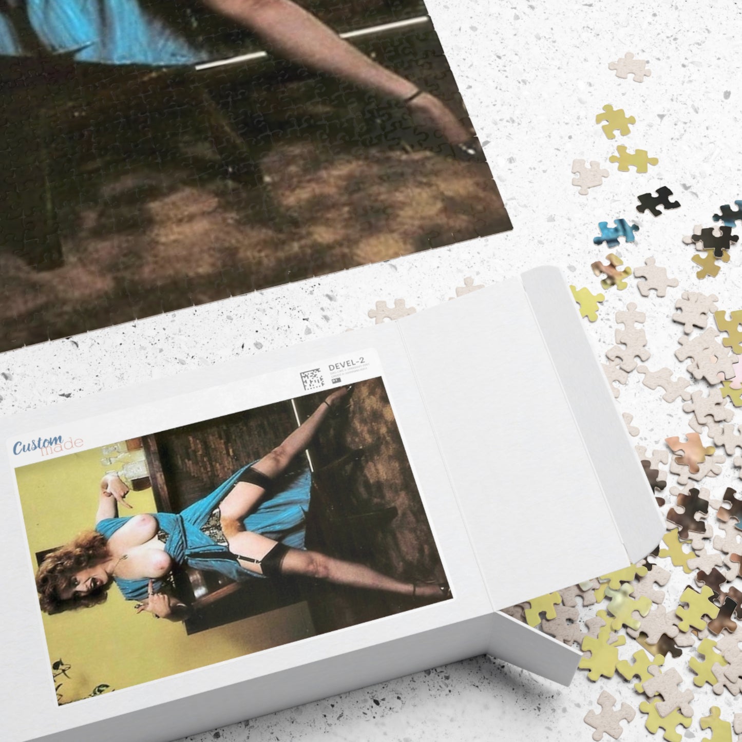 Puzzle (110, 252, 520, 1014-piece) Retro Pornstar Lisa De Leeuw Nude