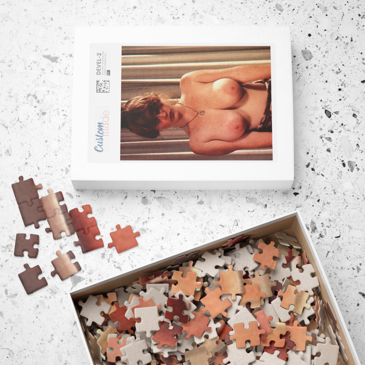 Puzzle (110, 252, 500, 1014-piece) Retro Pornstar Lisa De Leeuw Nude
