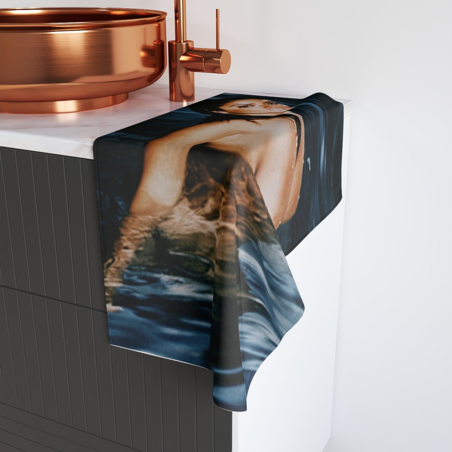 Hand Towel Cynthia Myers Nude