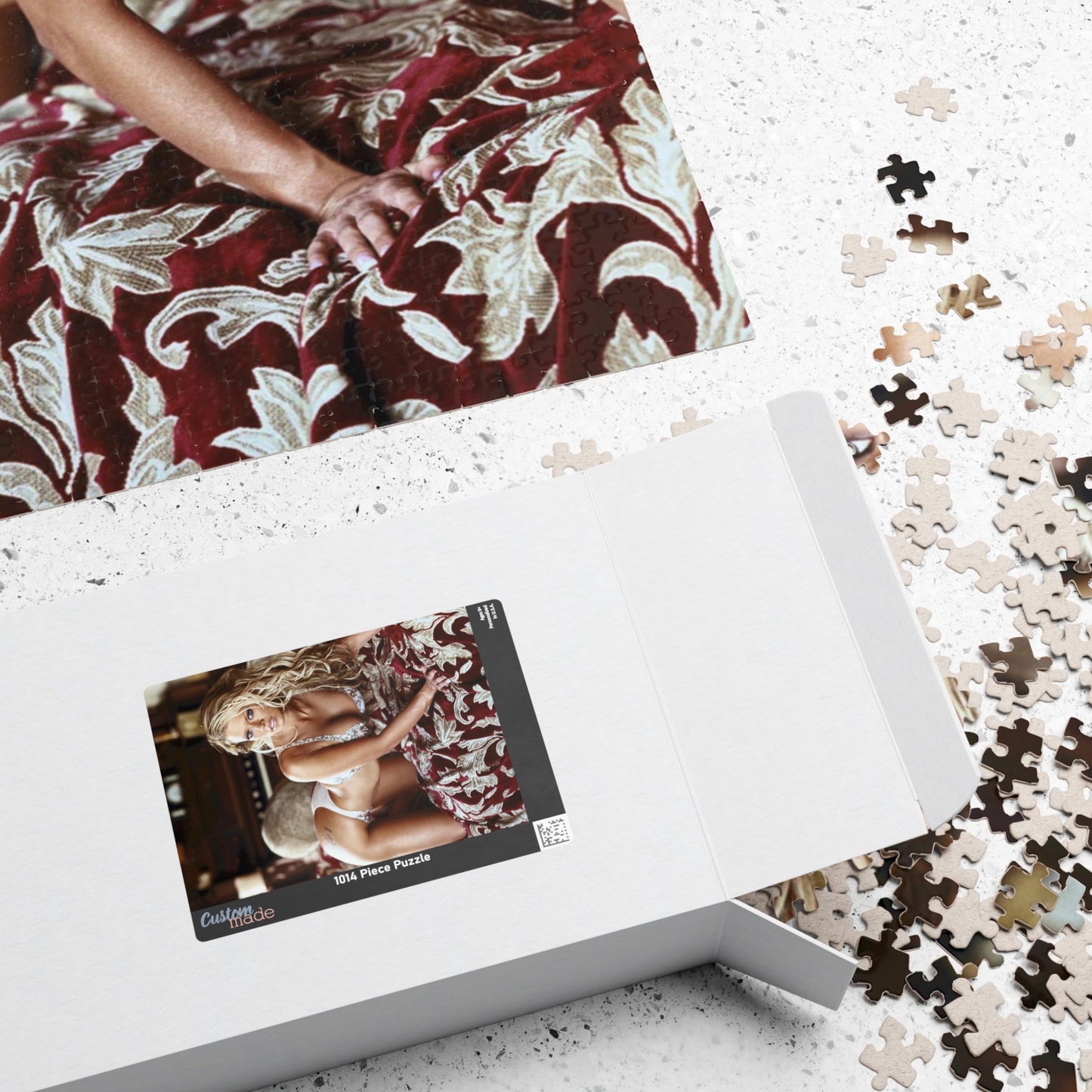 Puzzle (110, 252, 520, 1014-piece) Jenna Jameson Bikini