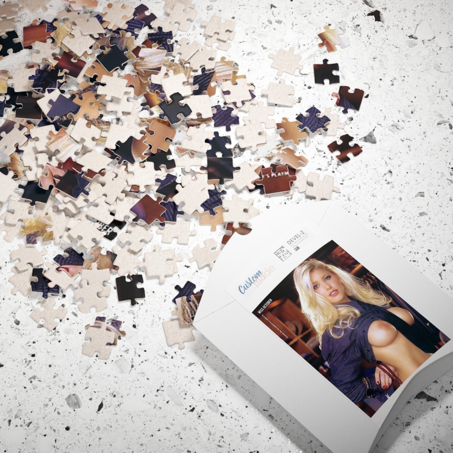 Puzzle (110, 252, 500, 1014-piece) Playboy Playmate October 2002 Teri Harrison