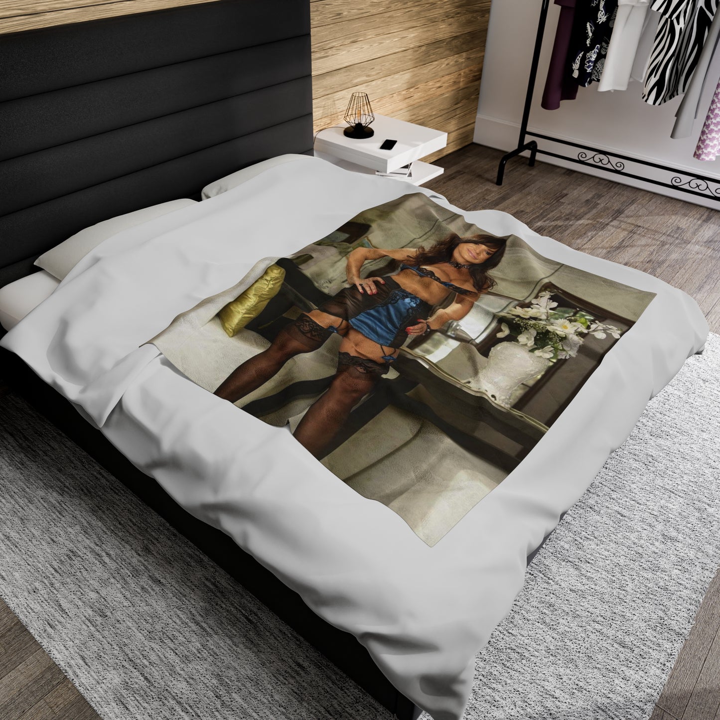 Velveteen Plush Blanket Lisa Ann Lingerie