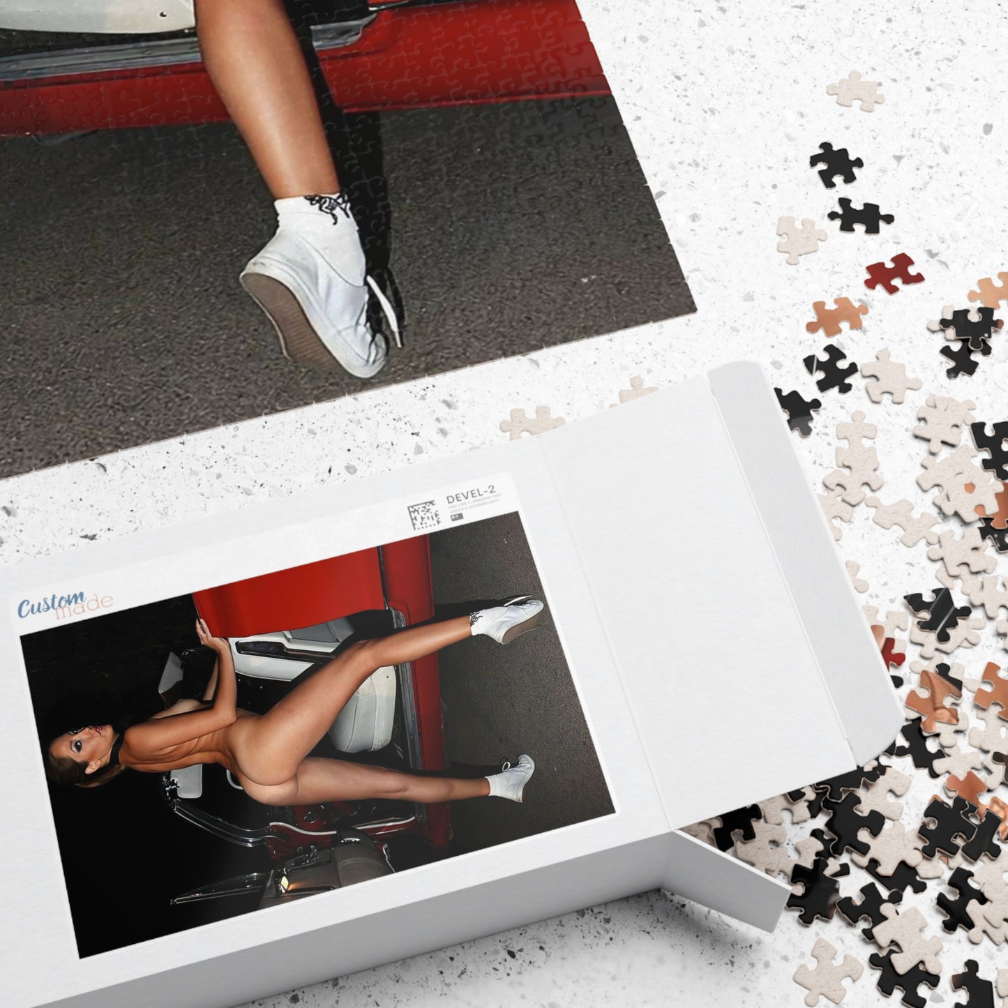 Puzzle (110, 252, 500, 1014-piece) Pornstar Jenna Haze Nude