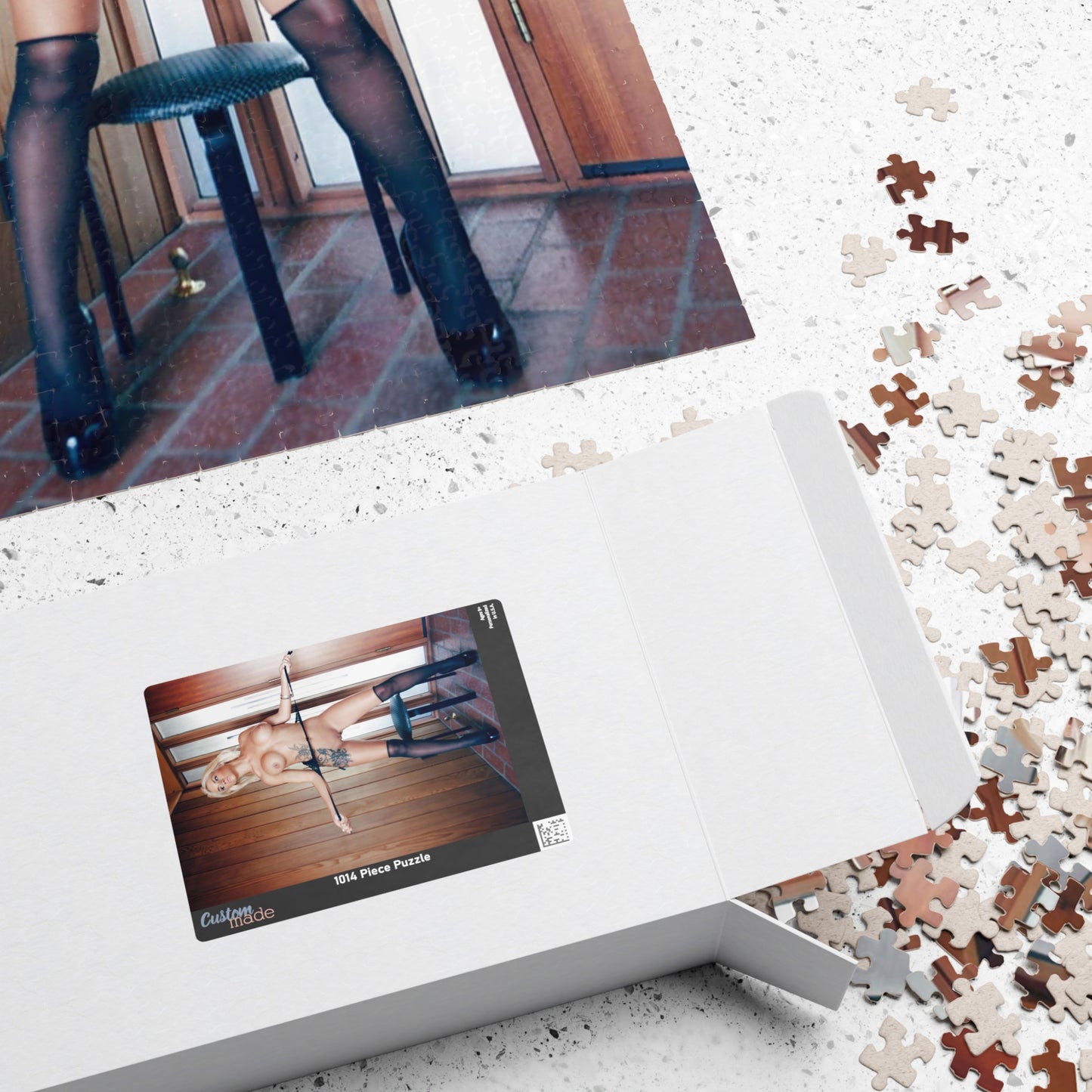 Puzzle (110, 252, 520, 1014-piece) Taylor Seinturier Nude