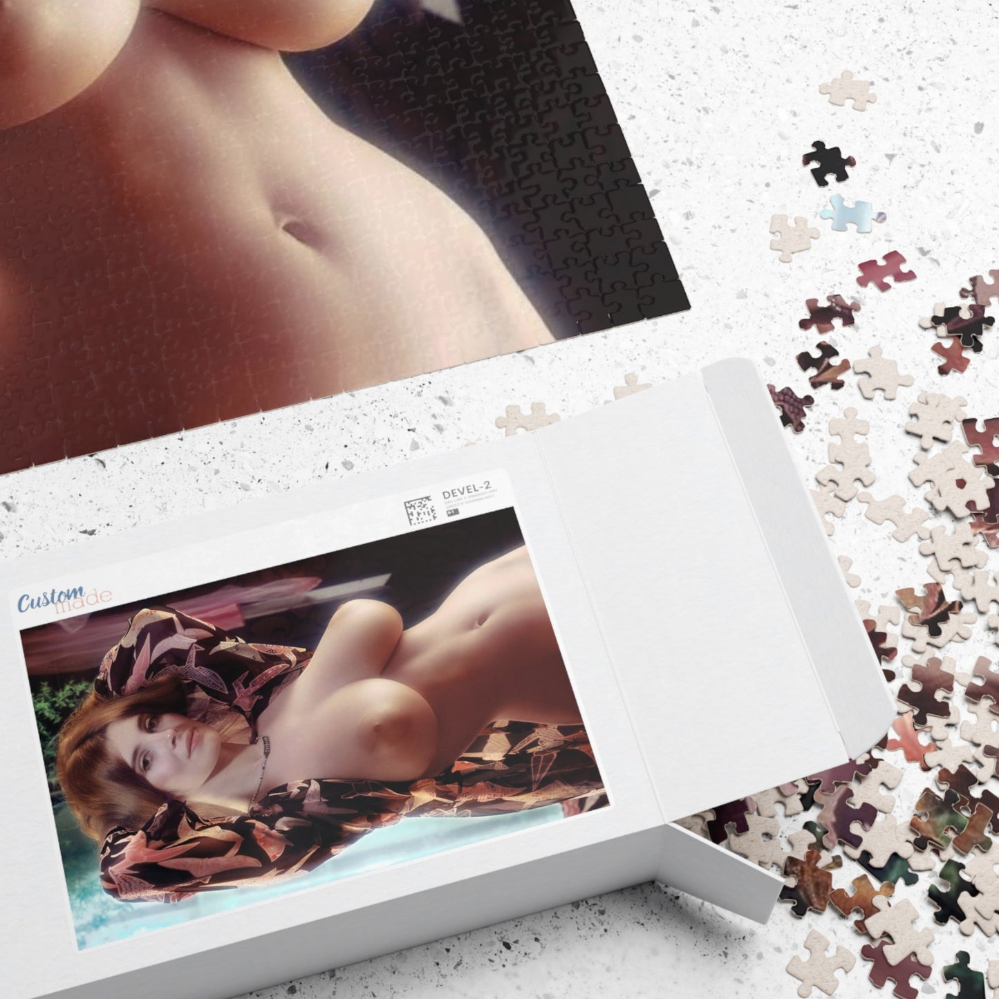 Puzzle (110, 252, 500, 1014-piece) Playboy Playmate November 1975 Janet Lupo