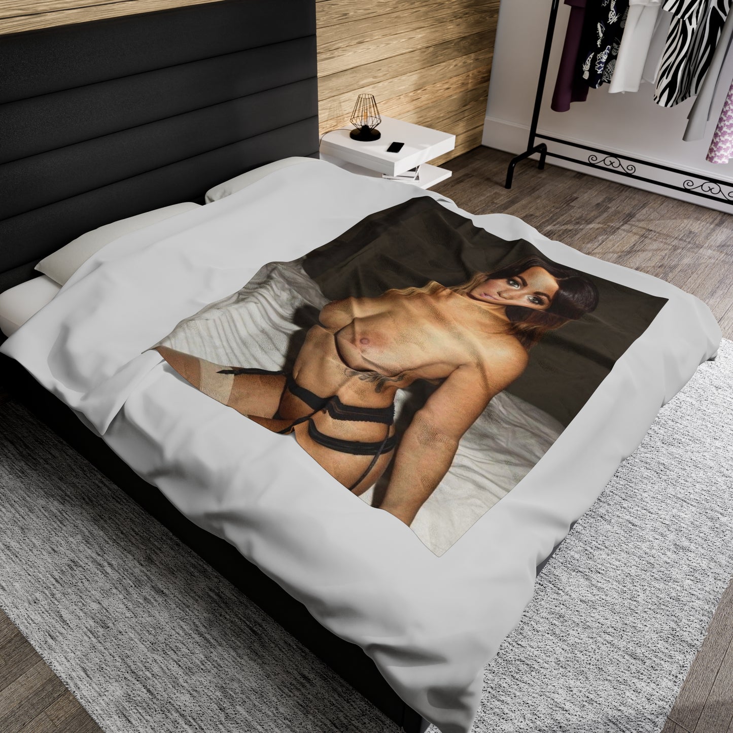 Velveteen Plush Blanket Holly Peers Nude
