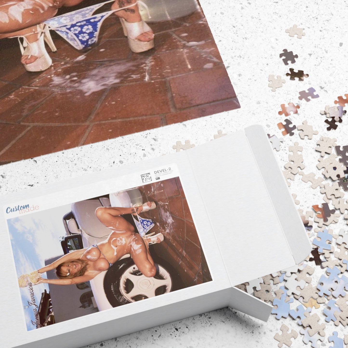 Puzzle (110, 252, 500, 1014-piece) Pornstar Jenna Jameson Nude