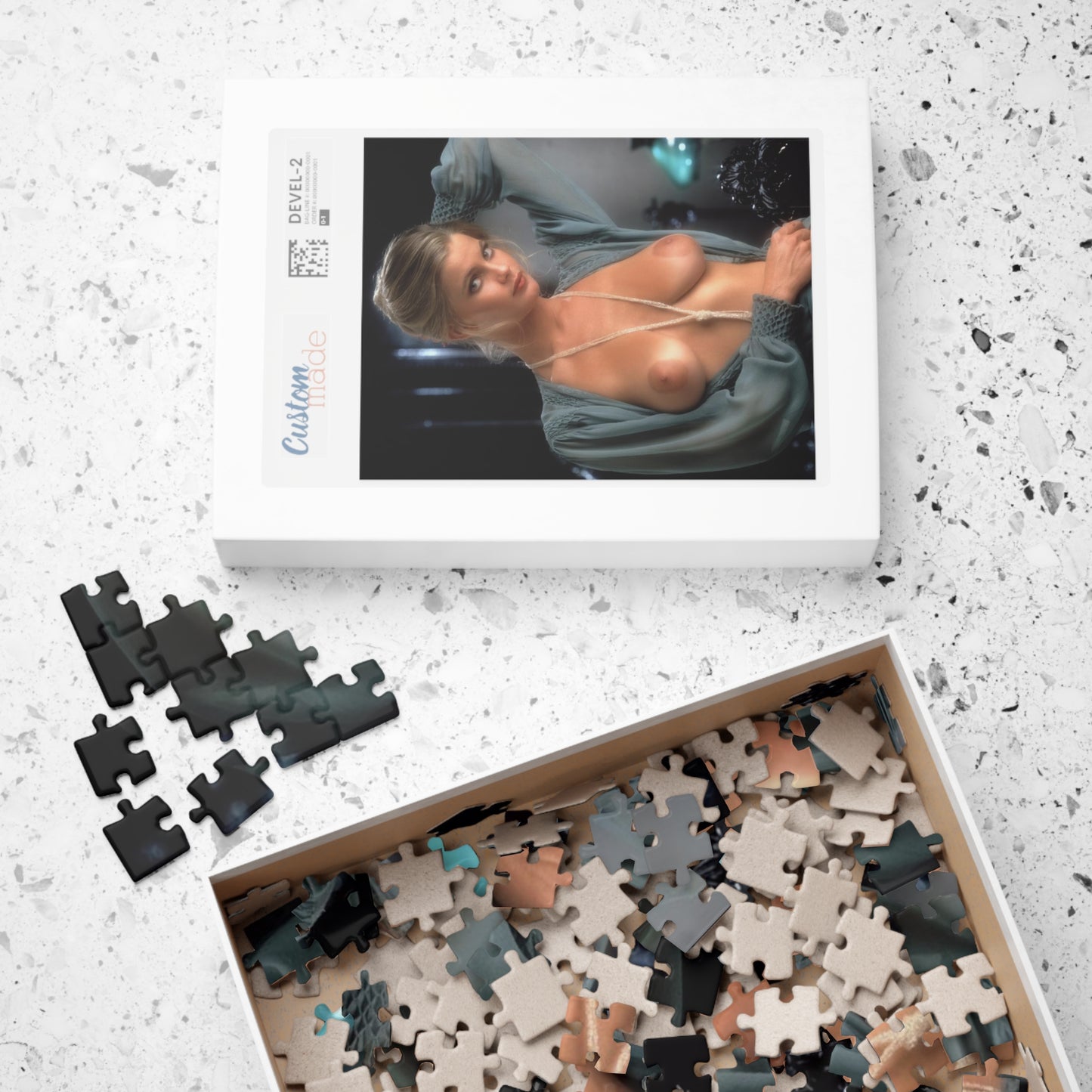 Puzzle (110, 252, 500, 1014-piece) Playboy Playmate December 1978 Janet Quist