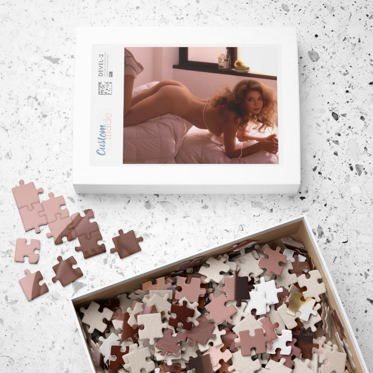 Puzzle (110, 252, 500, 1014-piece) Playboy Playmate July 1979 Dorothy Mays