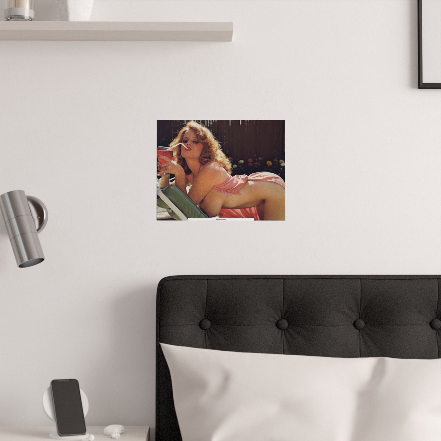 Satin Posters (210gsm) Retro Porn Star Lisa De Leeuw Nude