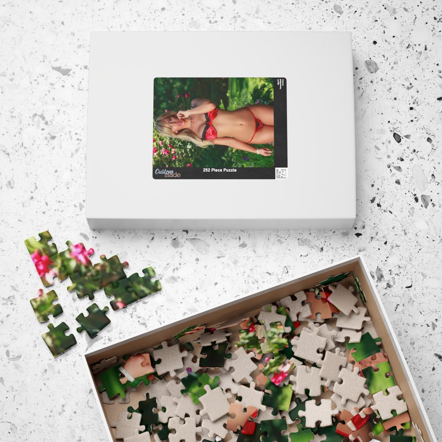 Puzzle (110, 252, 520, 1014-piece) Sexy Blonde Red Lingerie