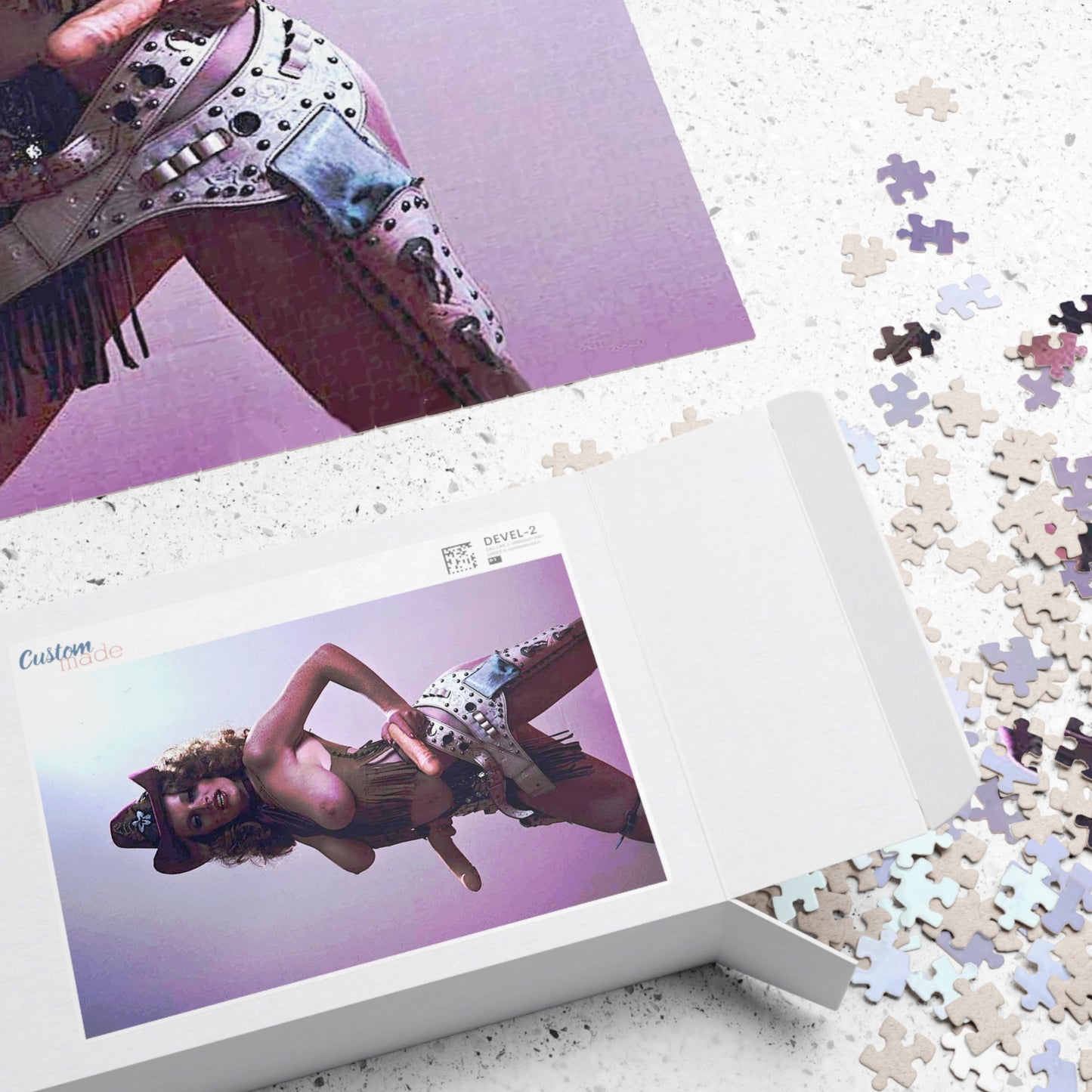 Puzzle (110, 252, 500, 1014-piece) Retro Pornstar Lisa De Leeuw Nude