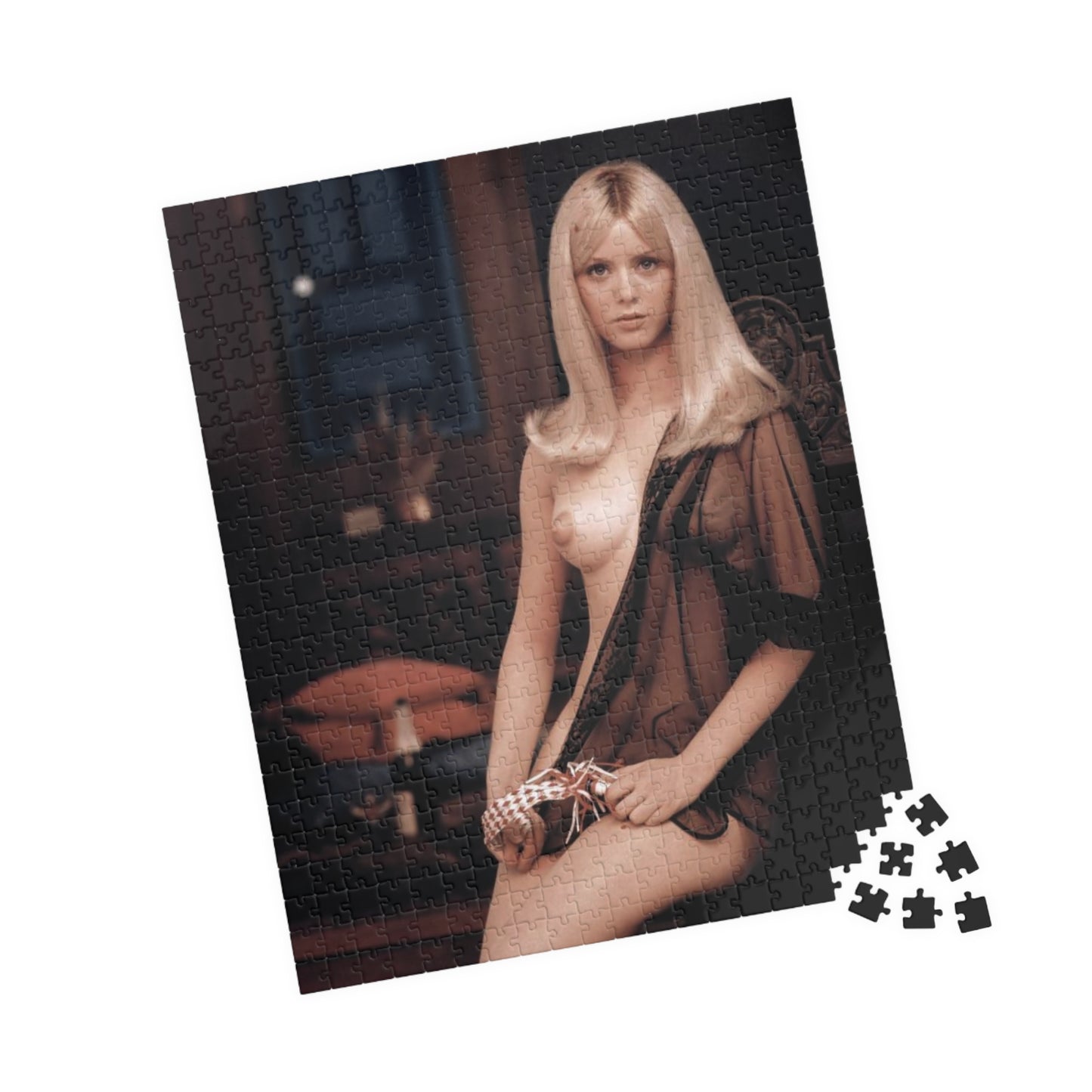 Puzzle (110, 252, 500, 1014-piece) Playboy Playmate January 1968 Connie Kreski