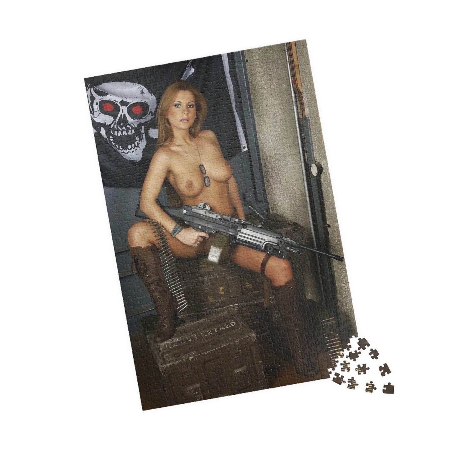 Puzzle (110, 252, 520, 1014-piece) Sexy Nude Girl with Big Gun