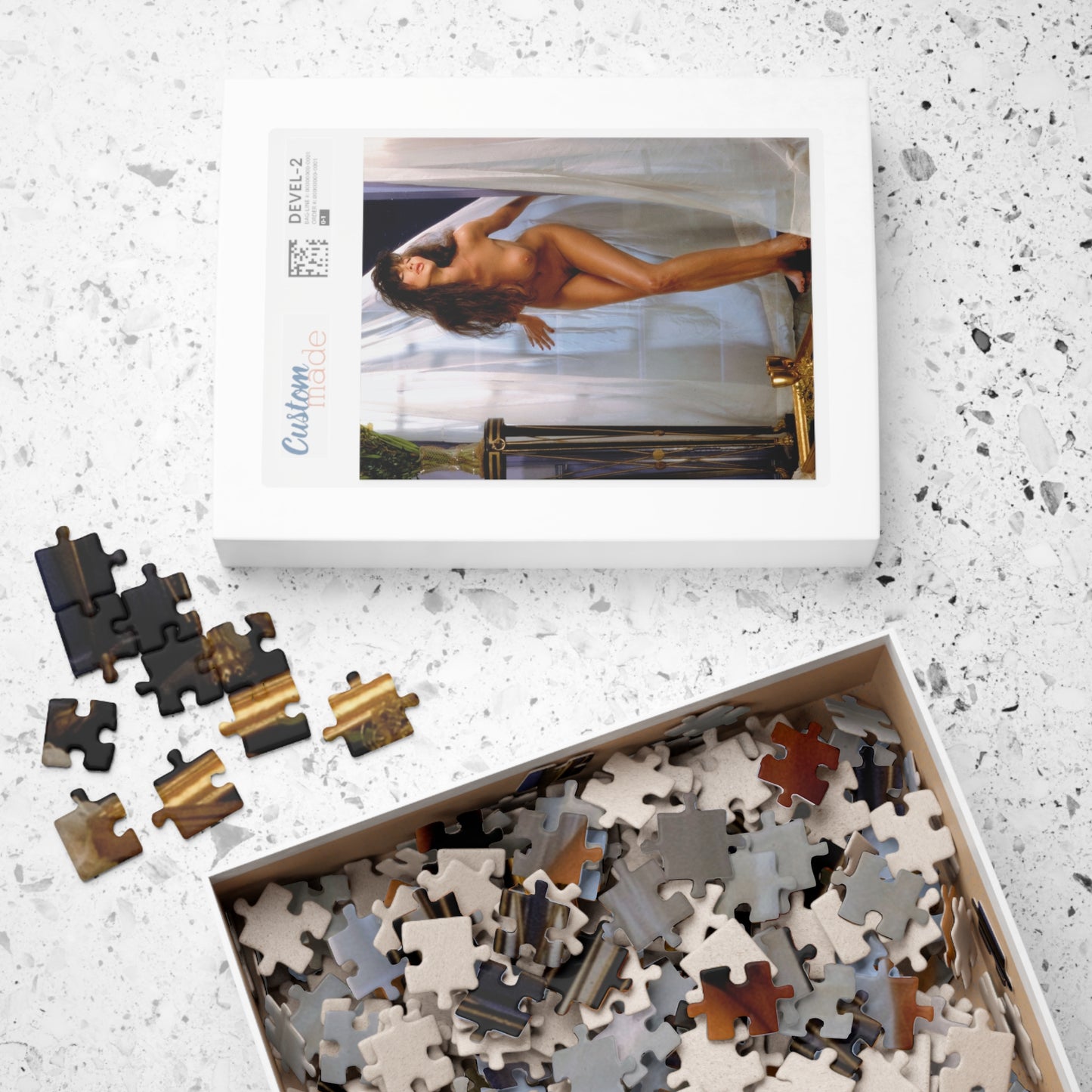 Puzzle (110, 252, 520, 1014-piece) Retro Adult Star Julie Strain