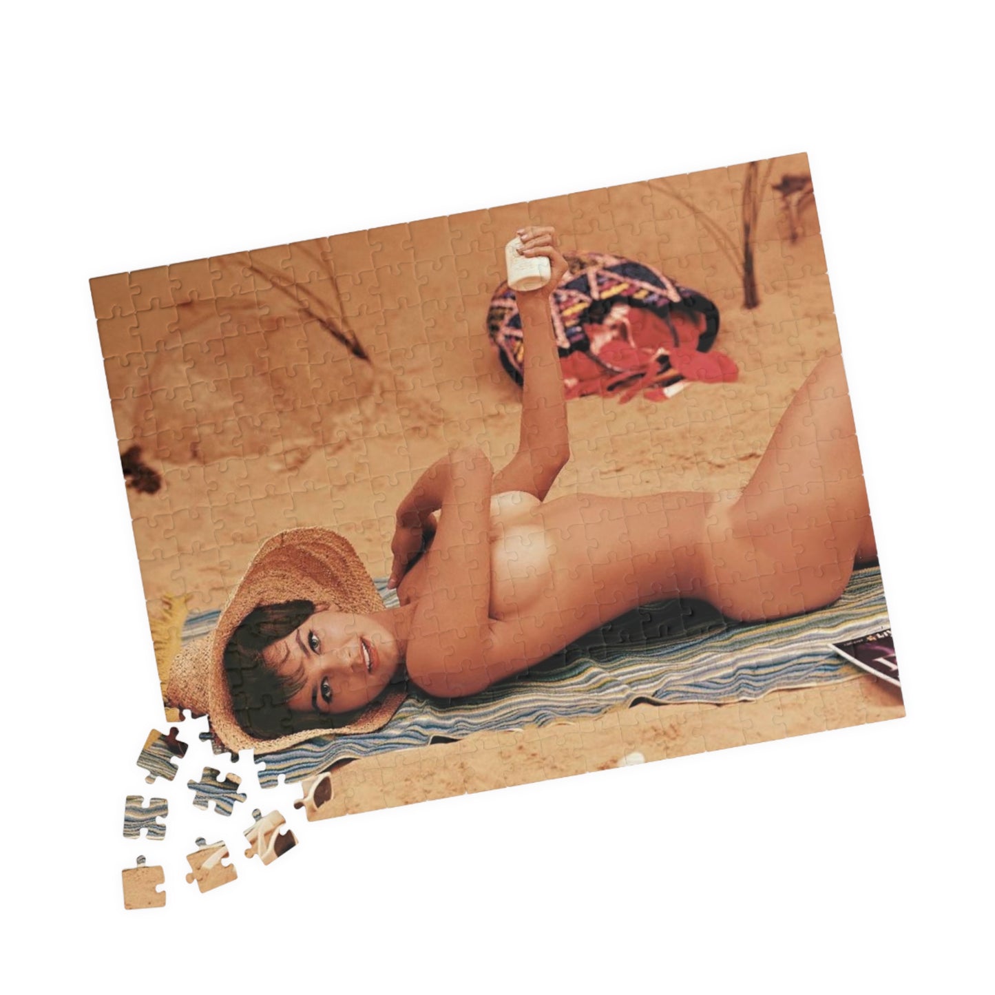 Puzzle (110, 252, 500, 1014-piece) Playboy Playmate June 1960 Delores Wells
