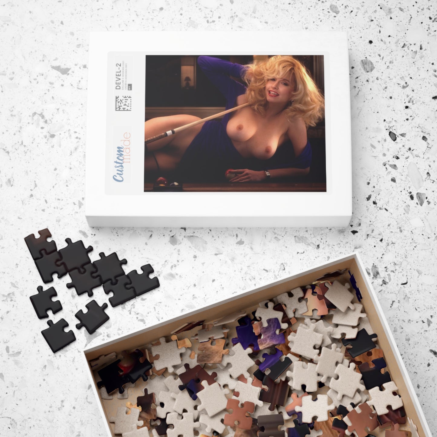 Puzzle (110, 252, 500, 1014-piece) Playboy Playmate October 1989 Karen Foster