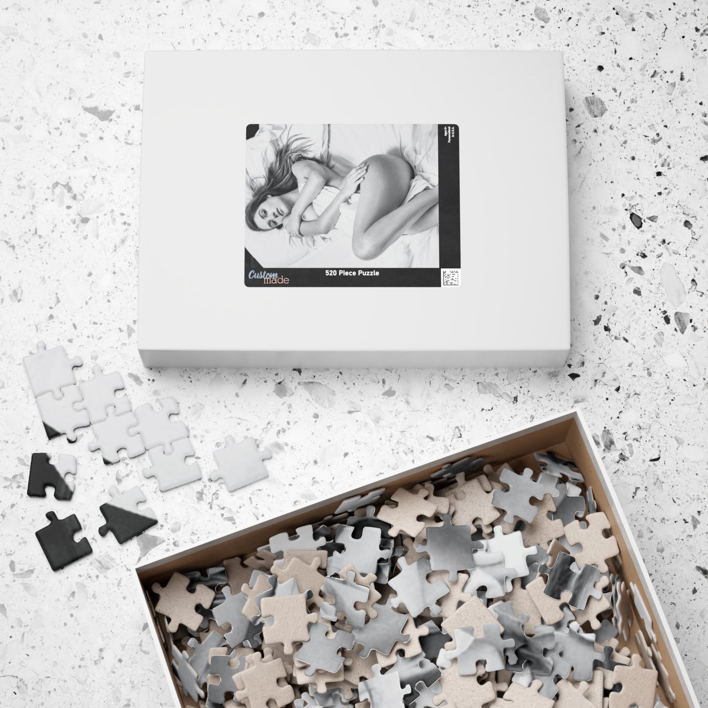 Puzzle (110, 252, 500, 1014-piece) Playboy Playmate March 2017 Elizabeth Elam