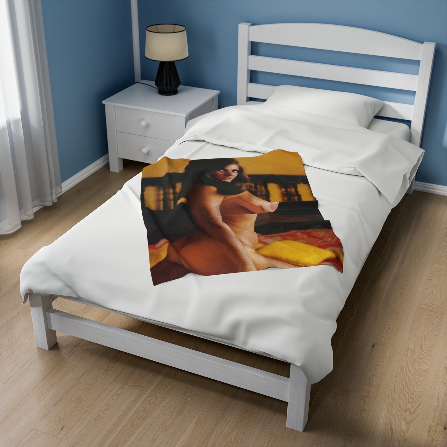 Velveteen Plush Blanket Playboy Playmate Cynthia Myers Nude