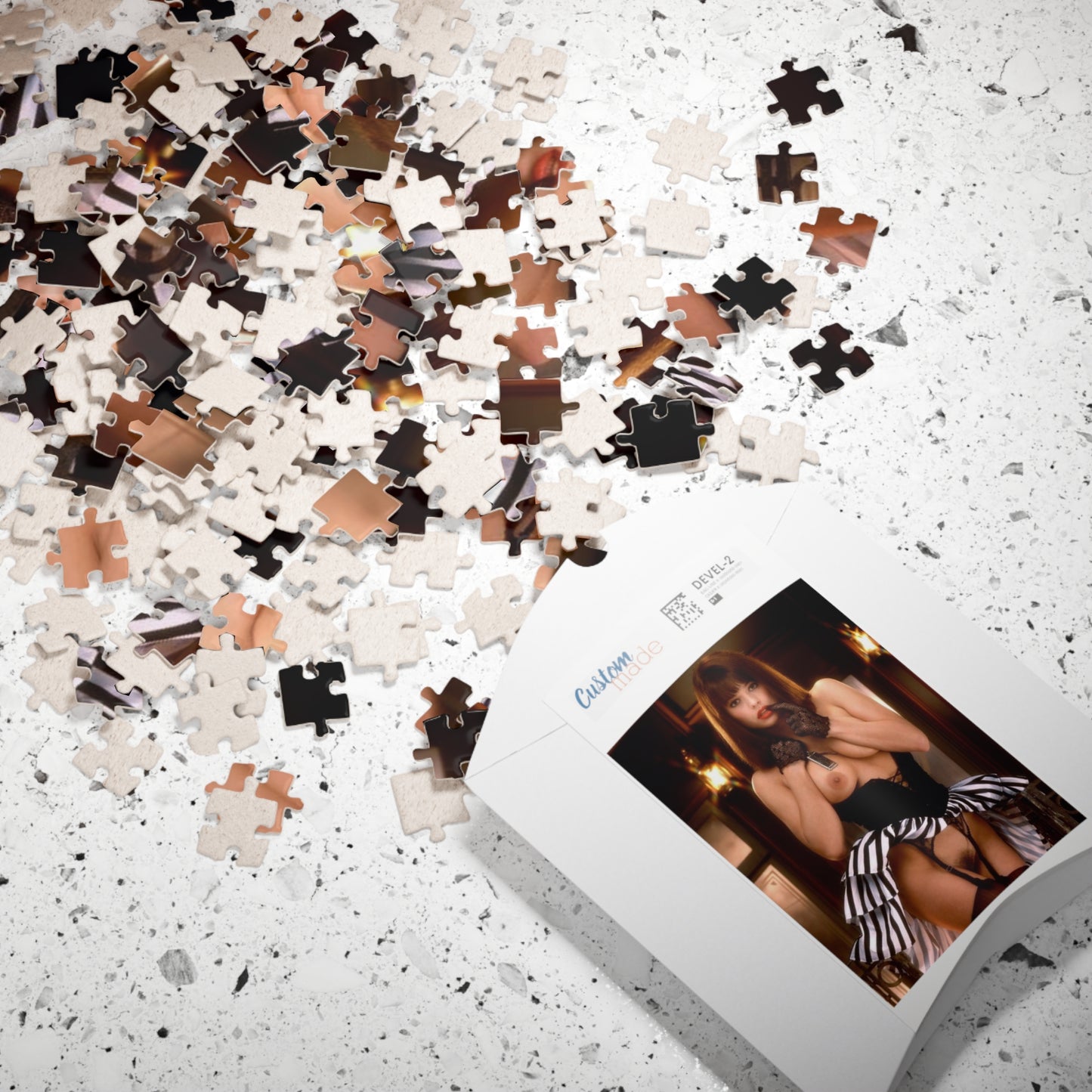 Puzzle (110, 252, 500, 1014-piece) Playboy Playmate October 1990 Brittany York
