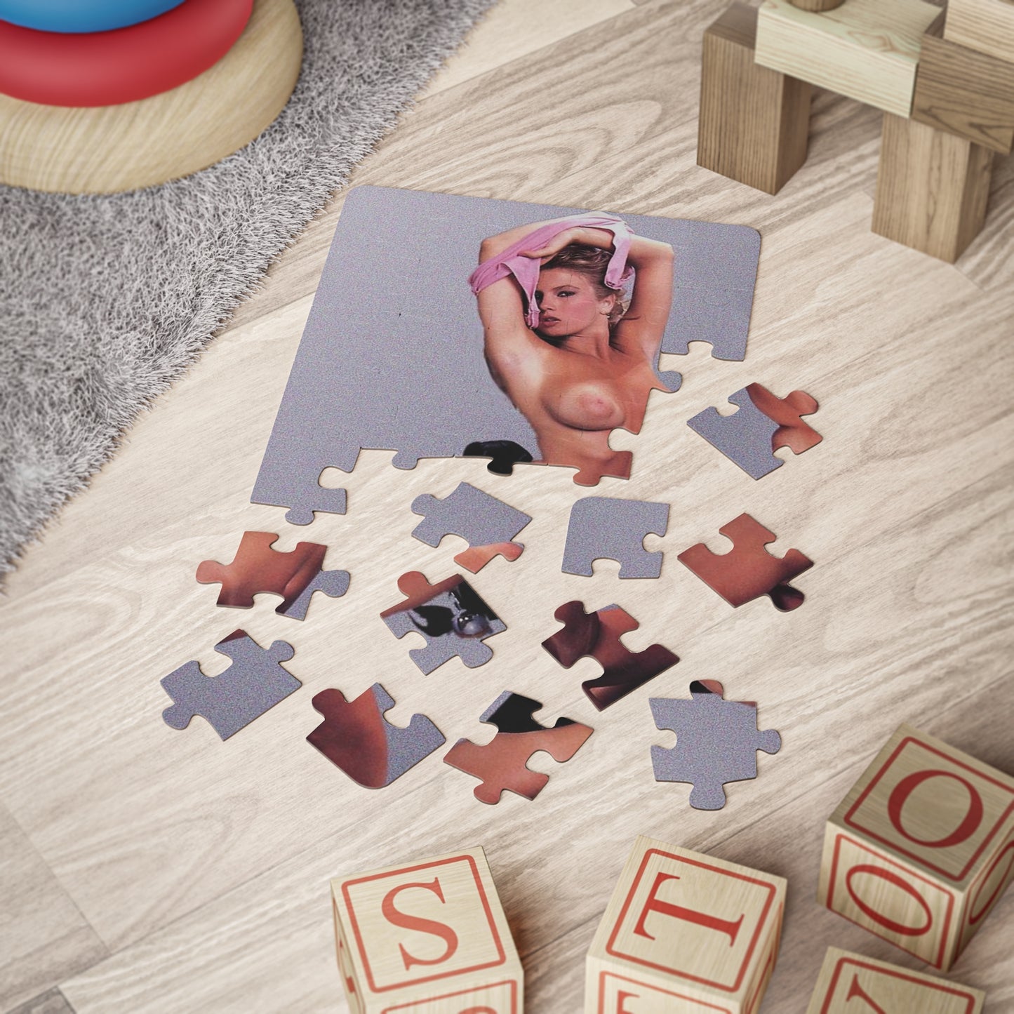 Puzzle, 30-Piece Retro Porn Star Traci