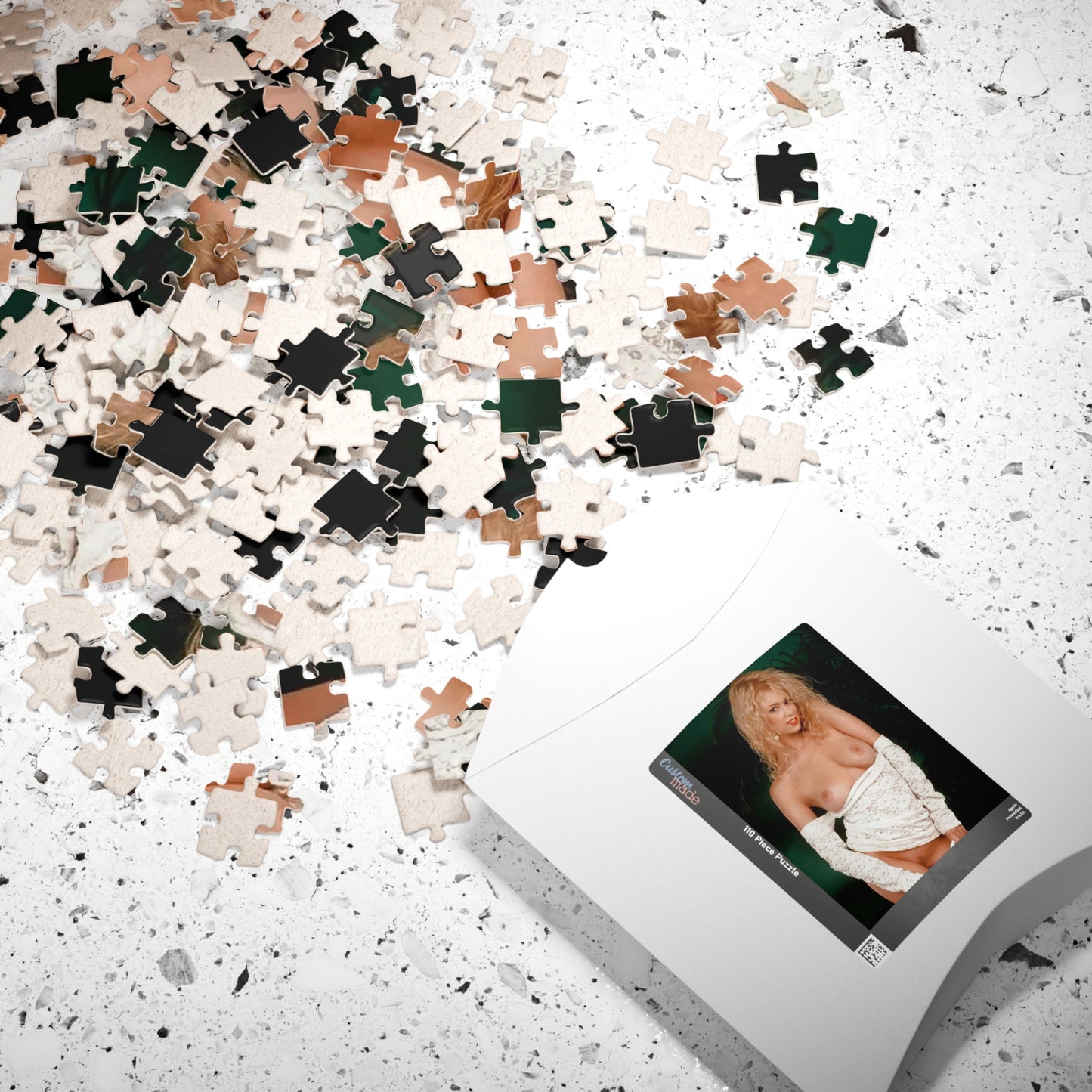 Puzzle (110, 252, 520, 1014-piece) Jenna Jameson Nude