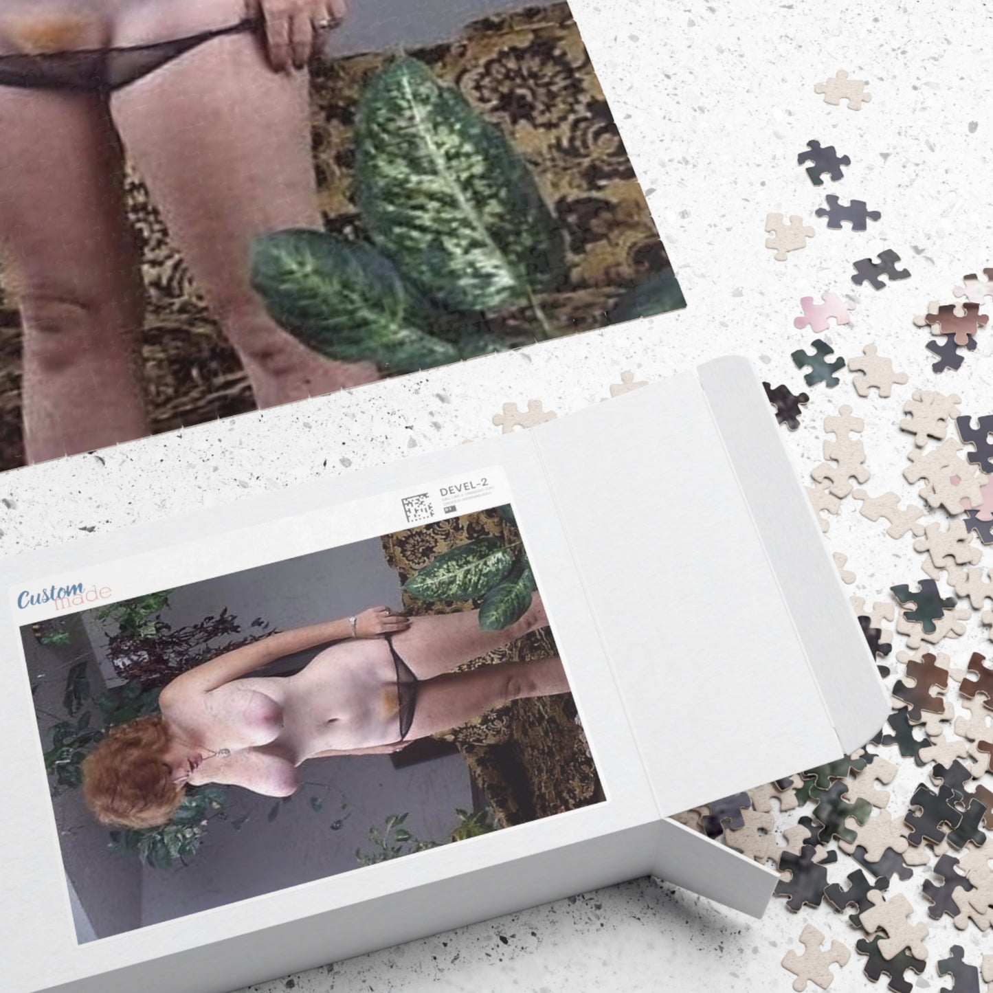Puzzle (110, 252, 520, 1014-piece) Retro Pornstar Lisa De Leeuw Nude