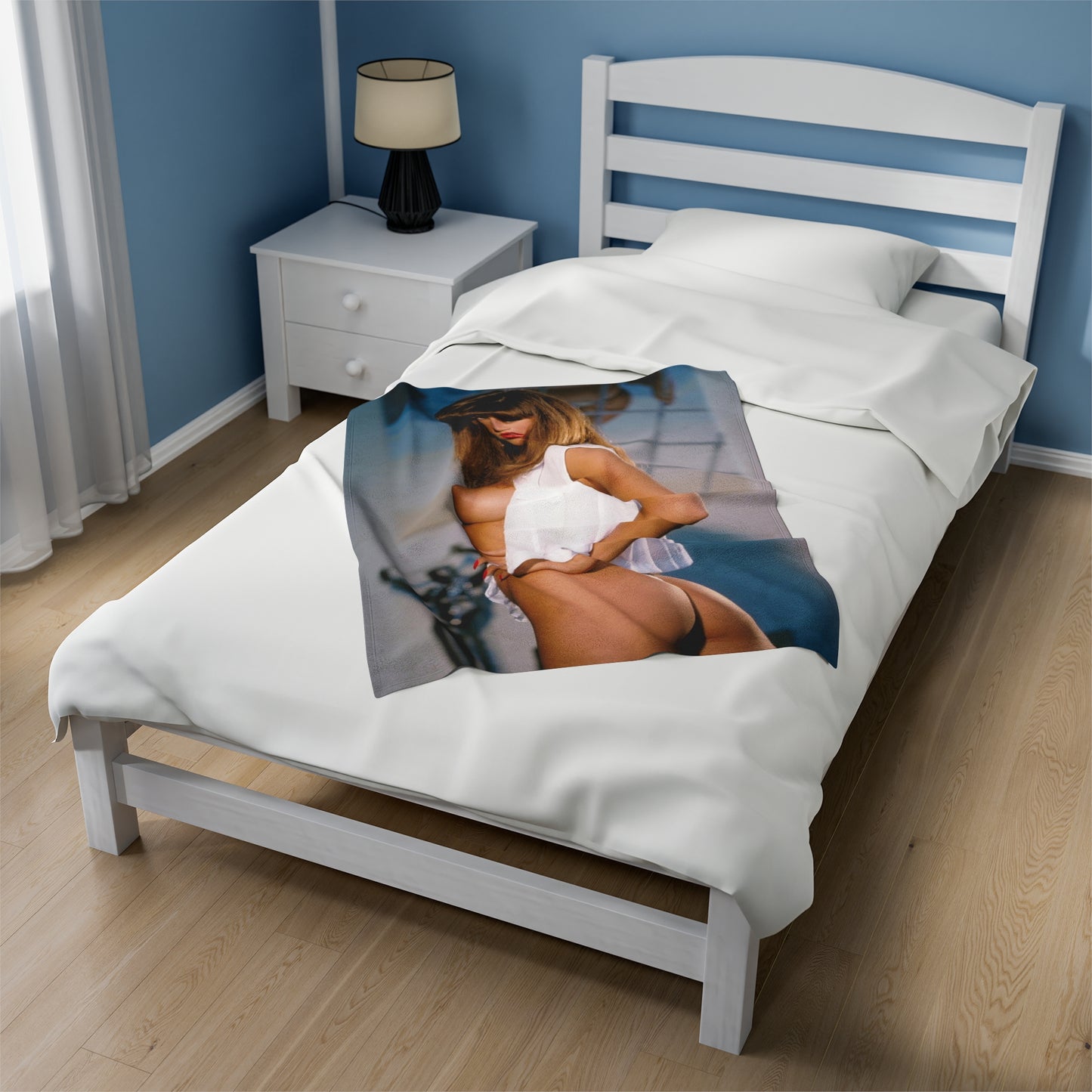 Velveteen Plush Blanket Pornstar Racquel Darrian Nude