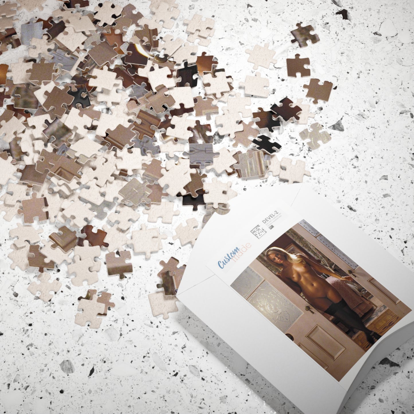 Puzzle (110, 252, 500, 1014-piece) Margot Robbie Nude Wolf of Wall Street