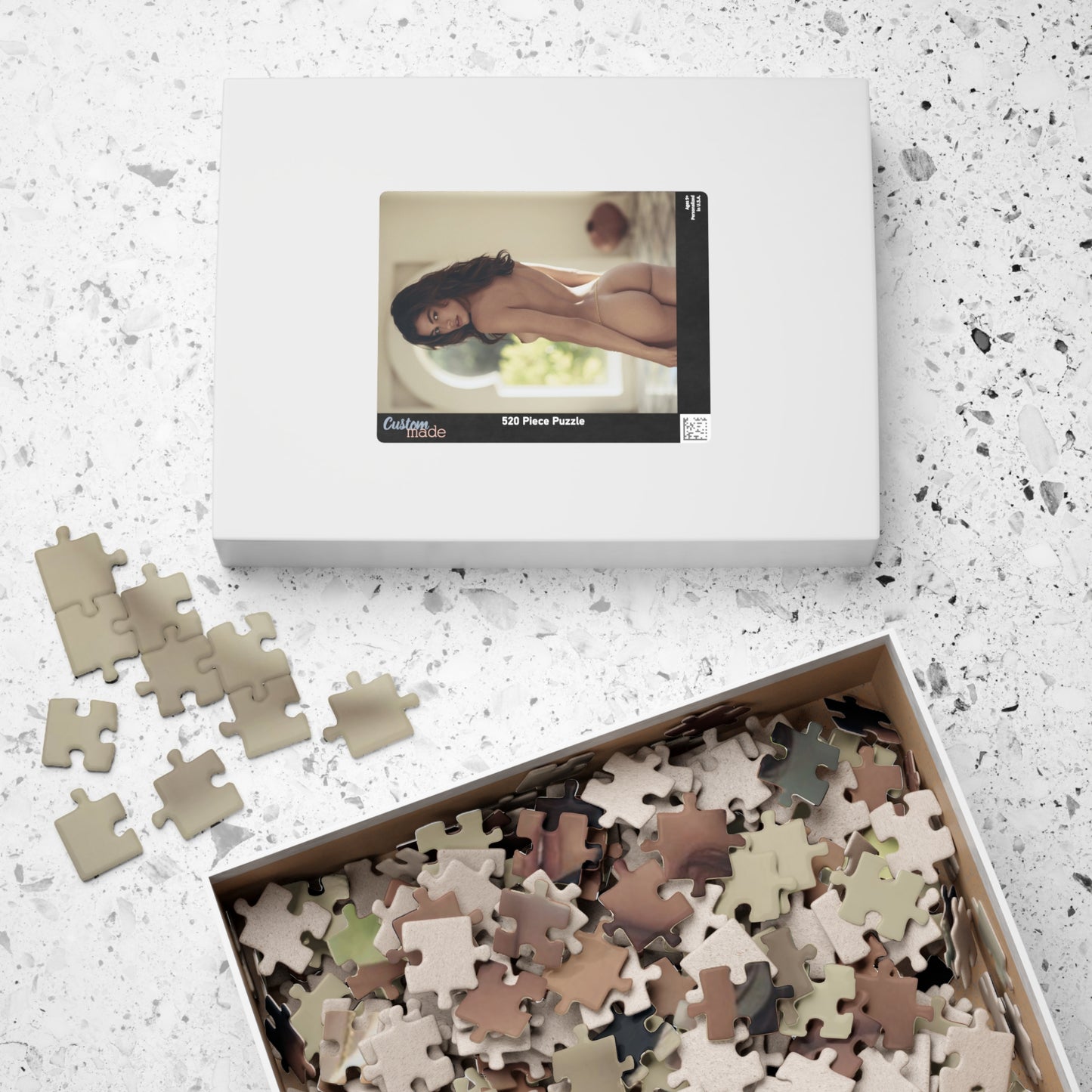Puzzle (110, 252, 500, 1014-piece) Playboy Playmate August 2018 Lorena Medina