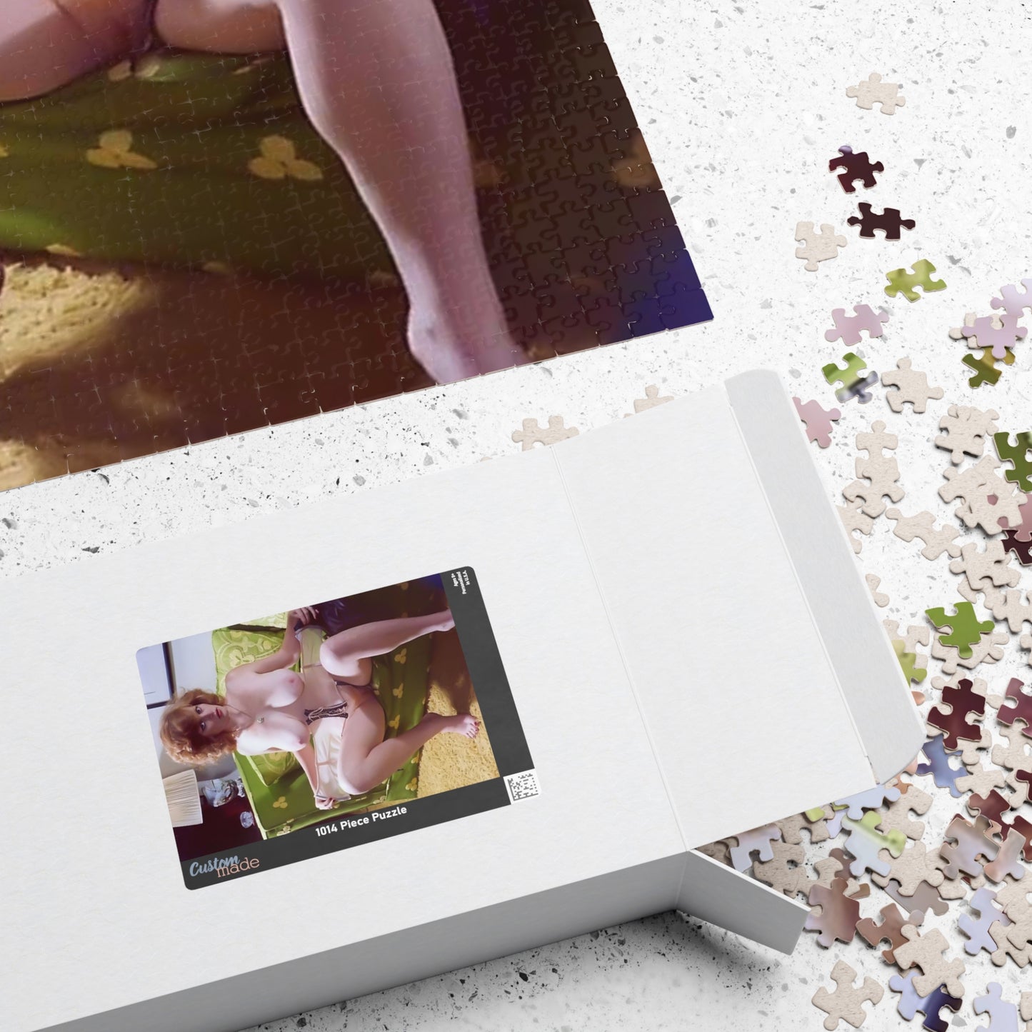 Puzzle (110, 252, 500, 1014-piece) Retro Porn Star Lisa De Leeuw Nude